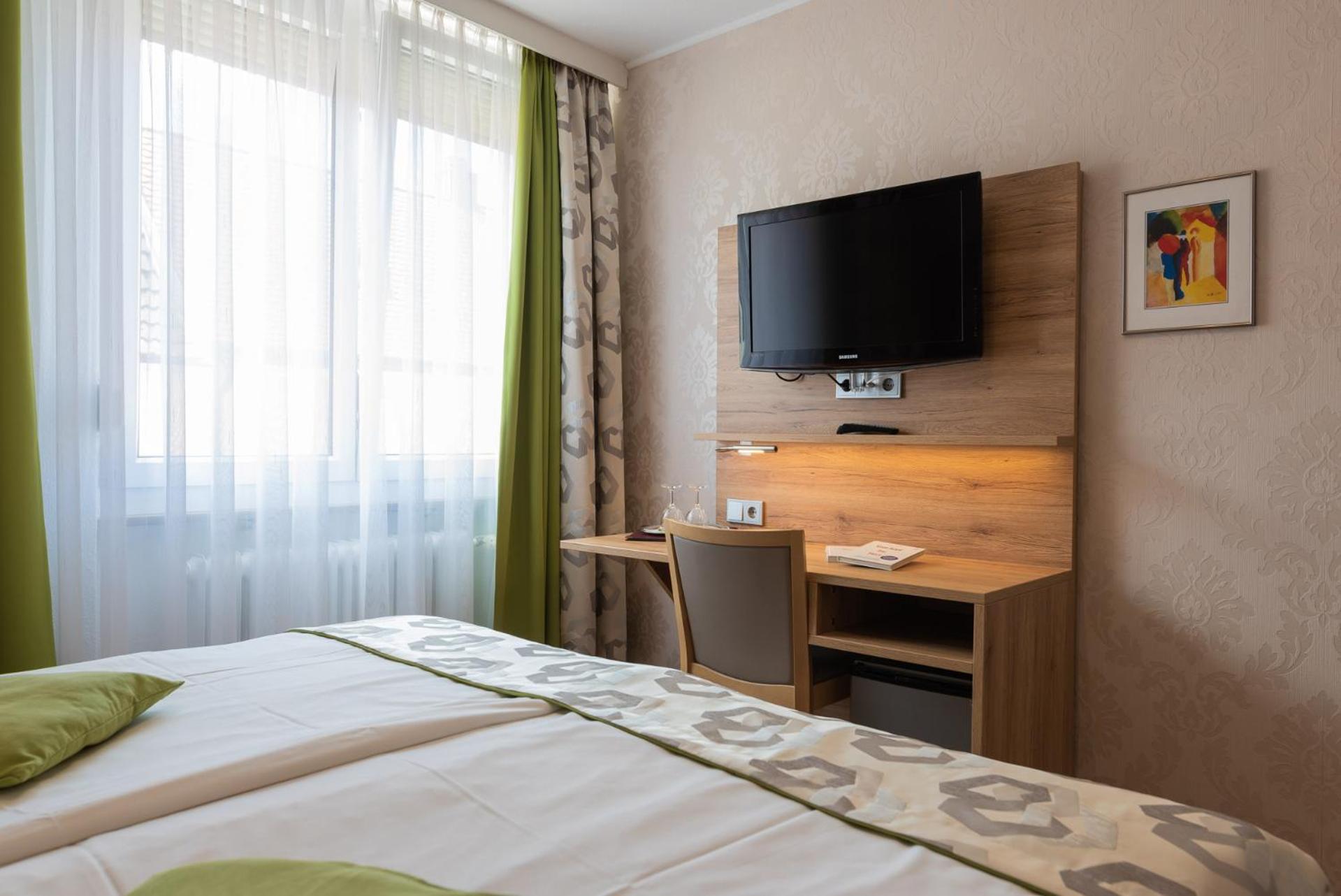 Superior Double Room - Photo 1