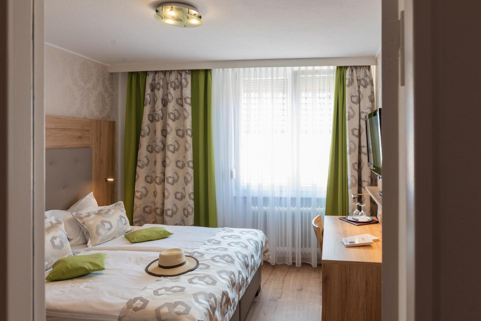 Superior Double Room - Photo 6