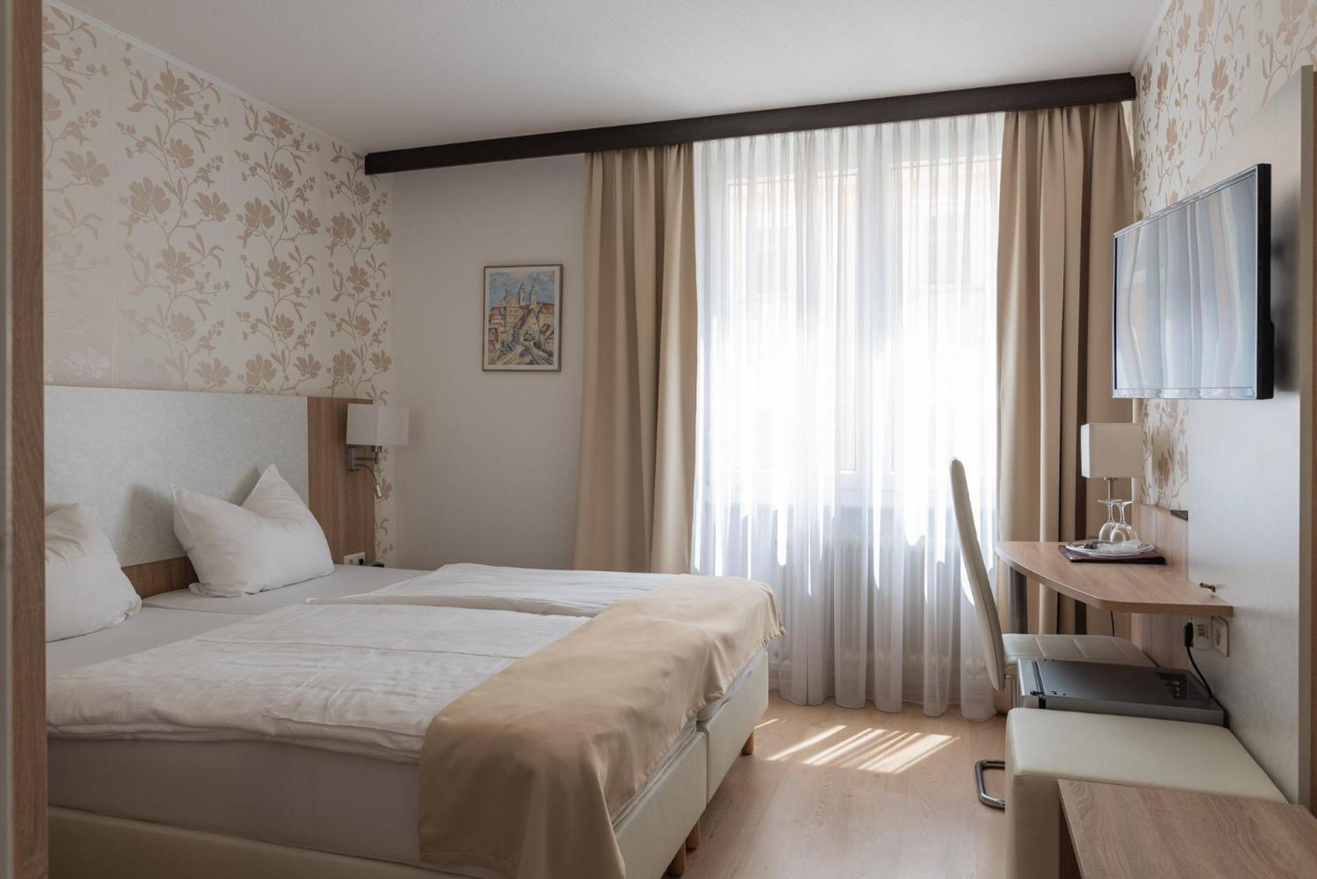 Superior Double Room - Photo 13