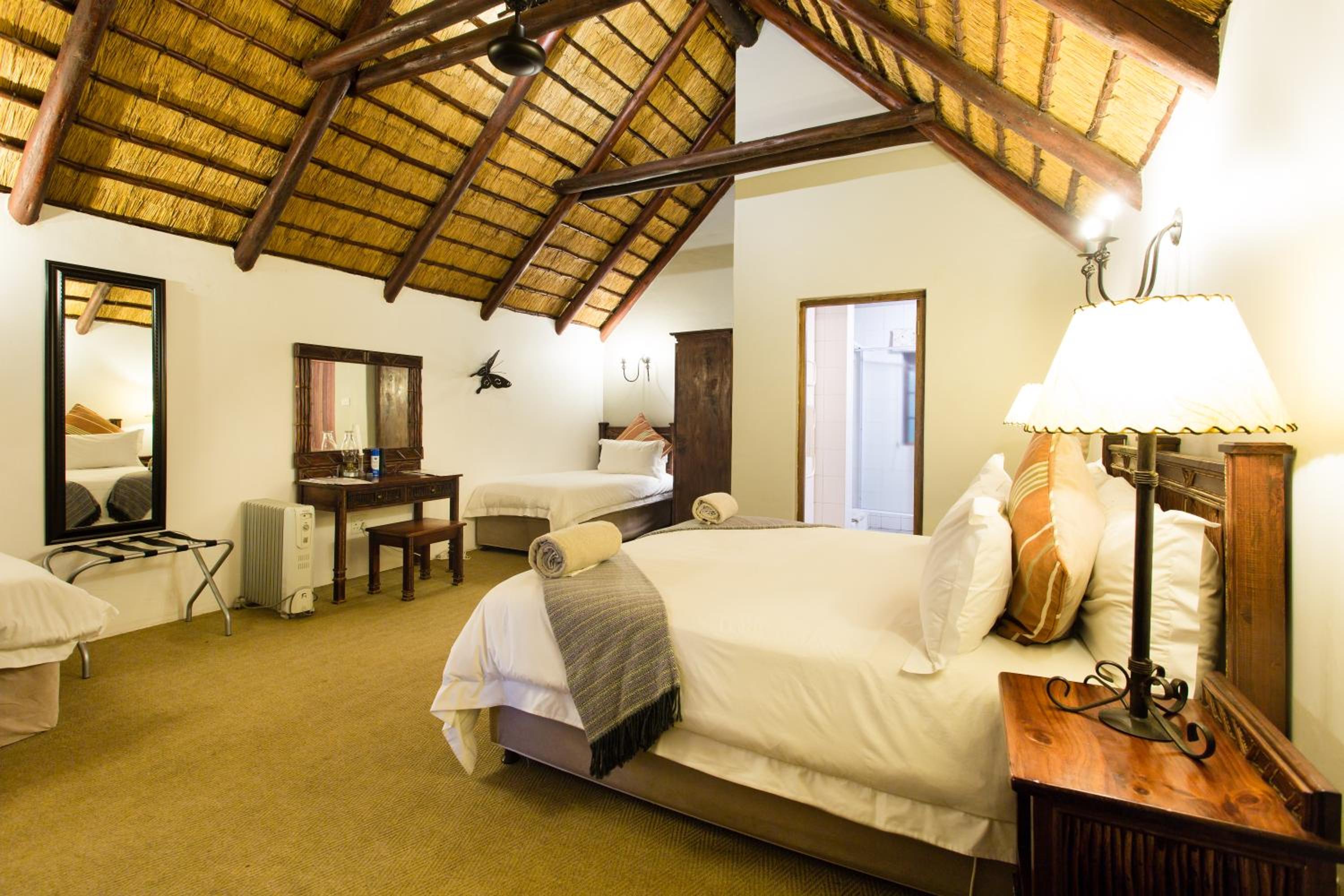 Twin/Double Room photo 1