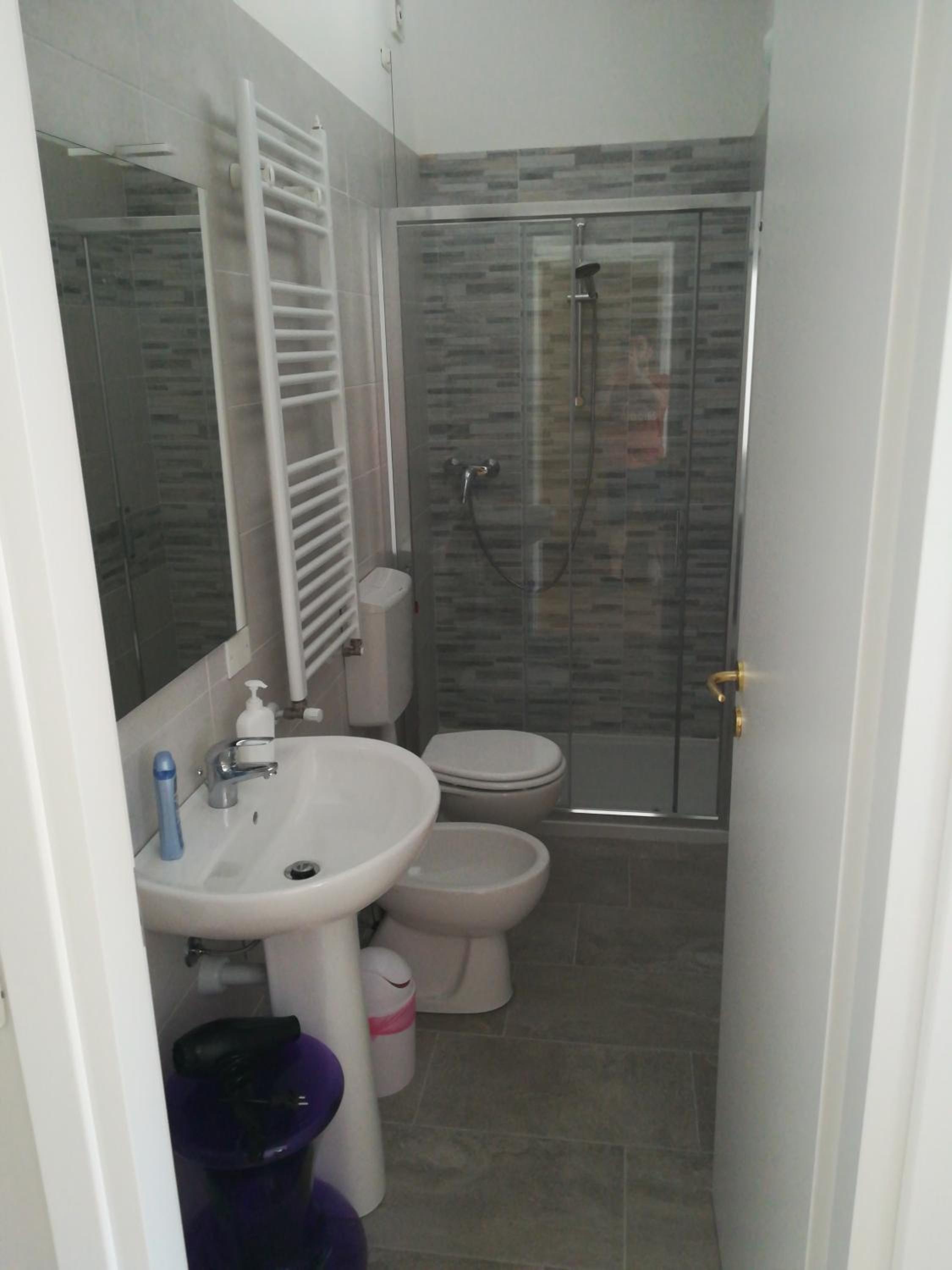 Deluxe Double Room with Private Bathroom - Photo 57