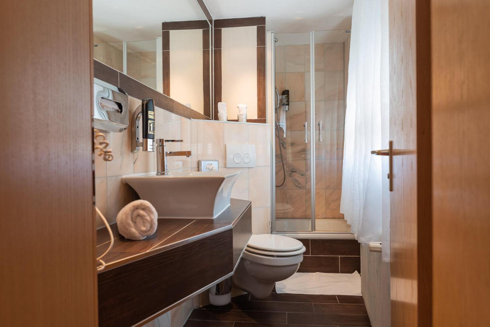 Superior Double Room - Photo 8