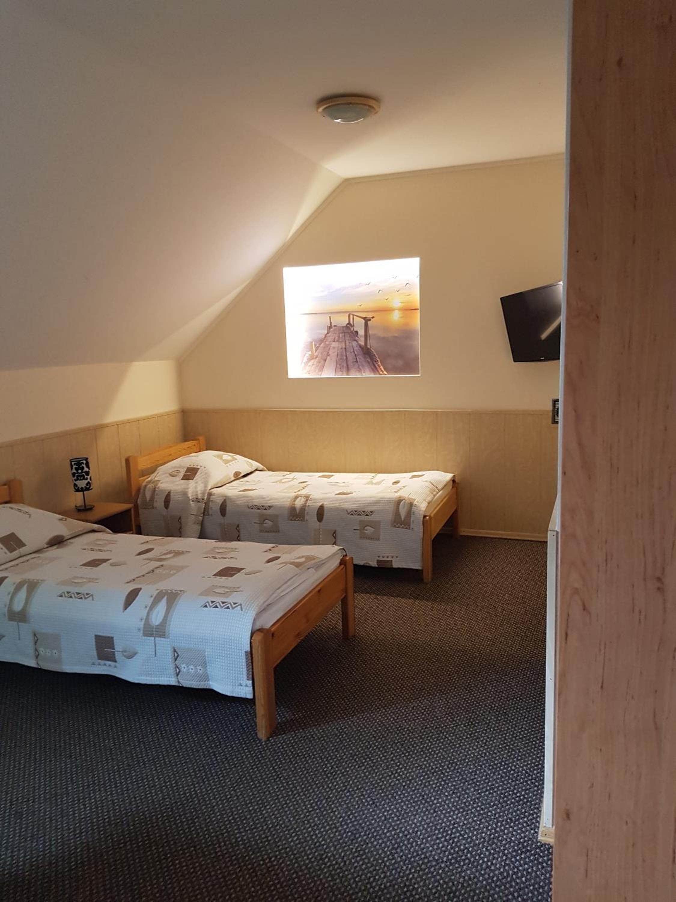 Double Room - Photo 9