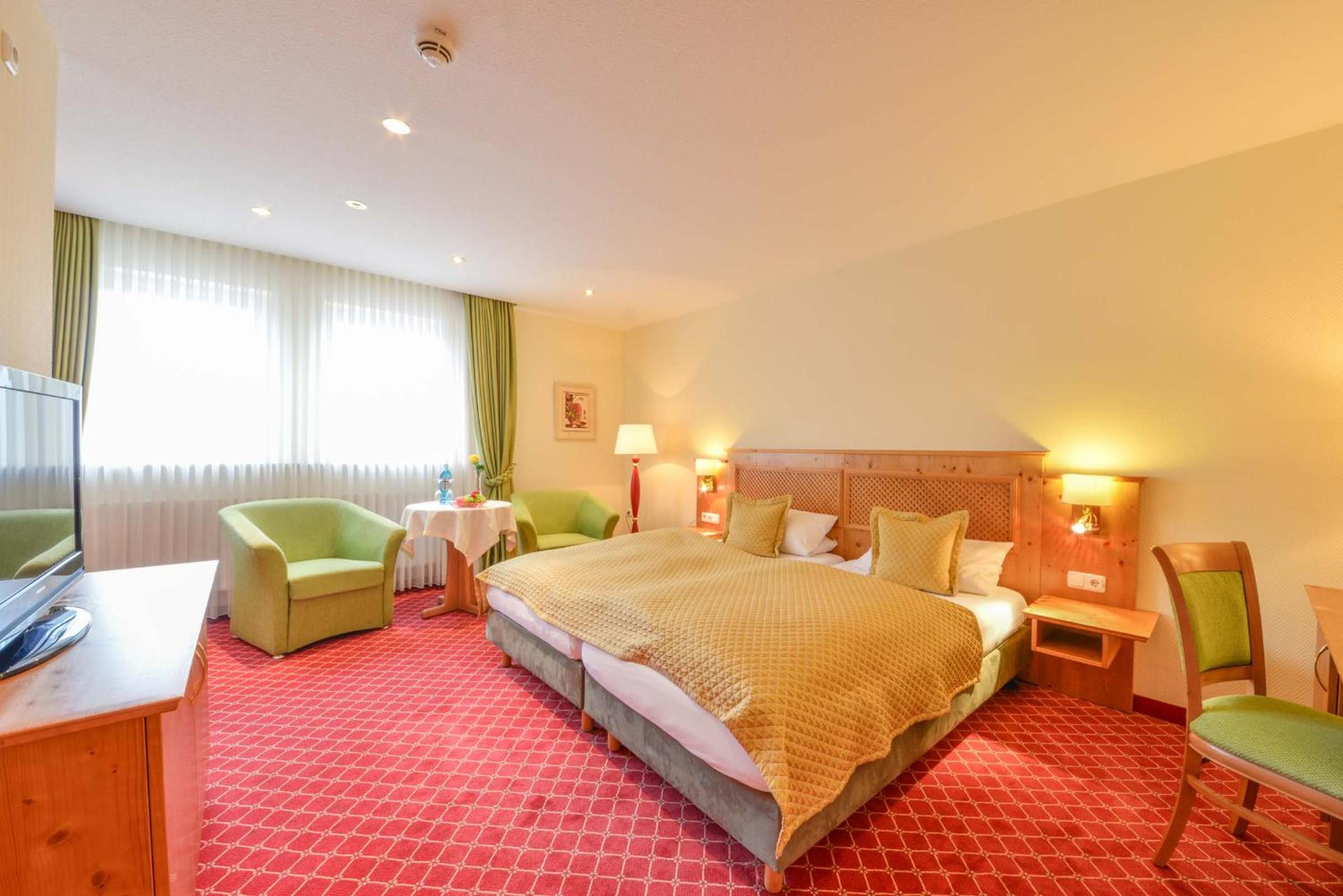 Double Room Type II - Photo 3