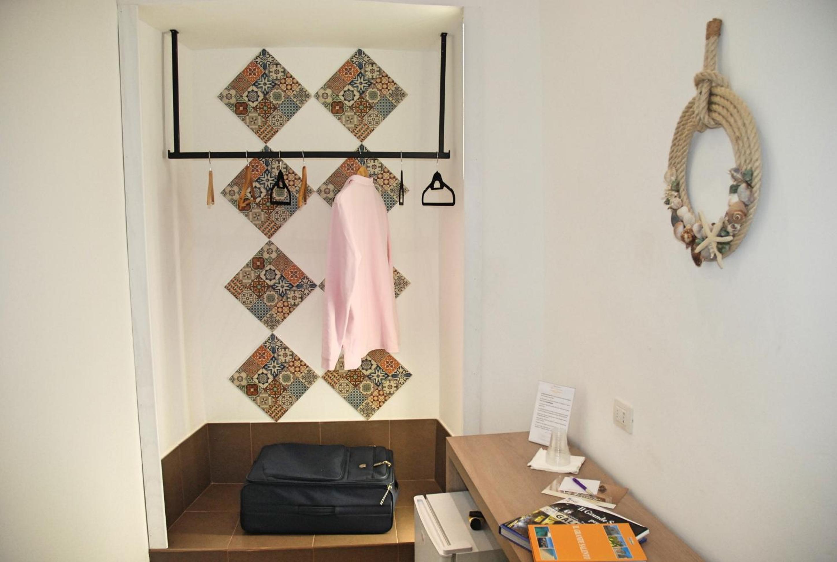 Economy Double Room - Photo 1