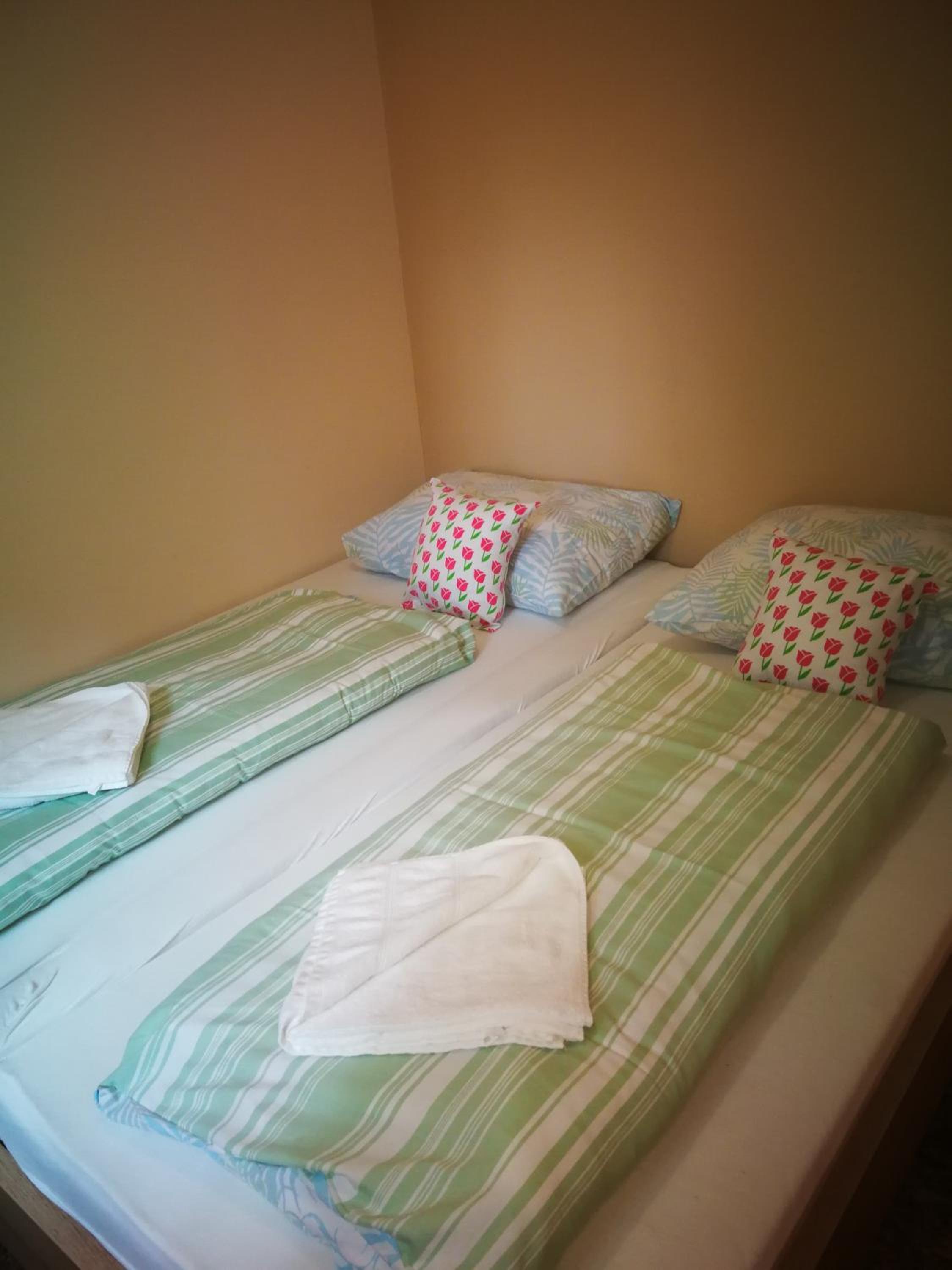 Studio Apartment photo 1