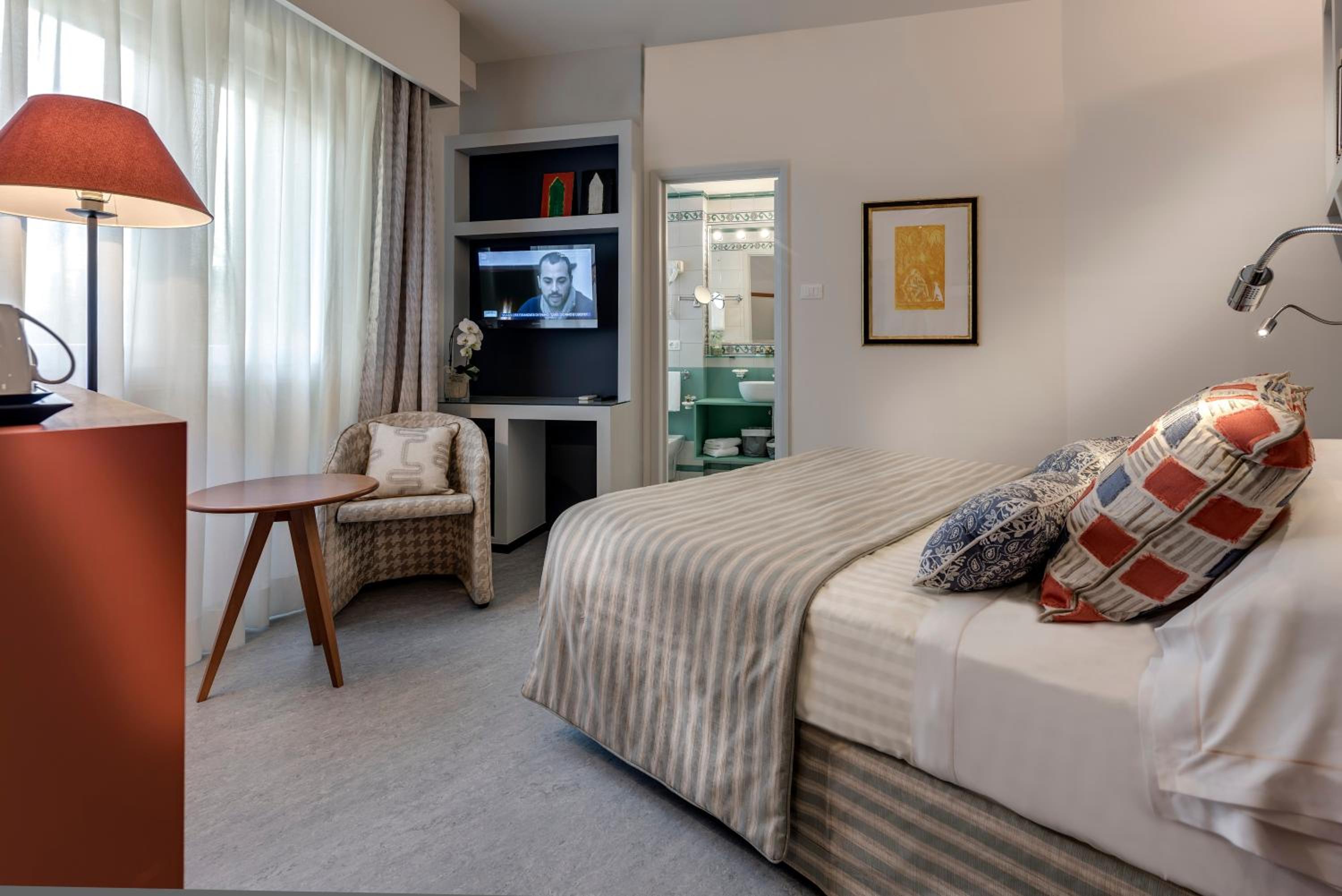 Classic Double Room