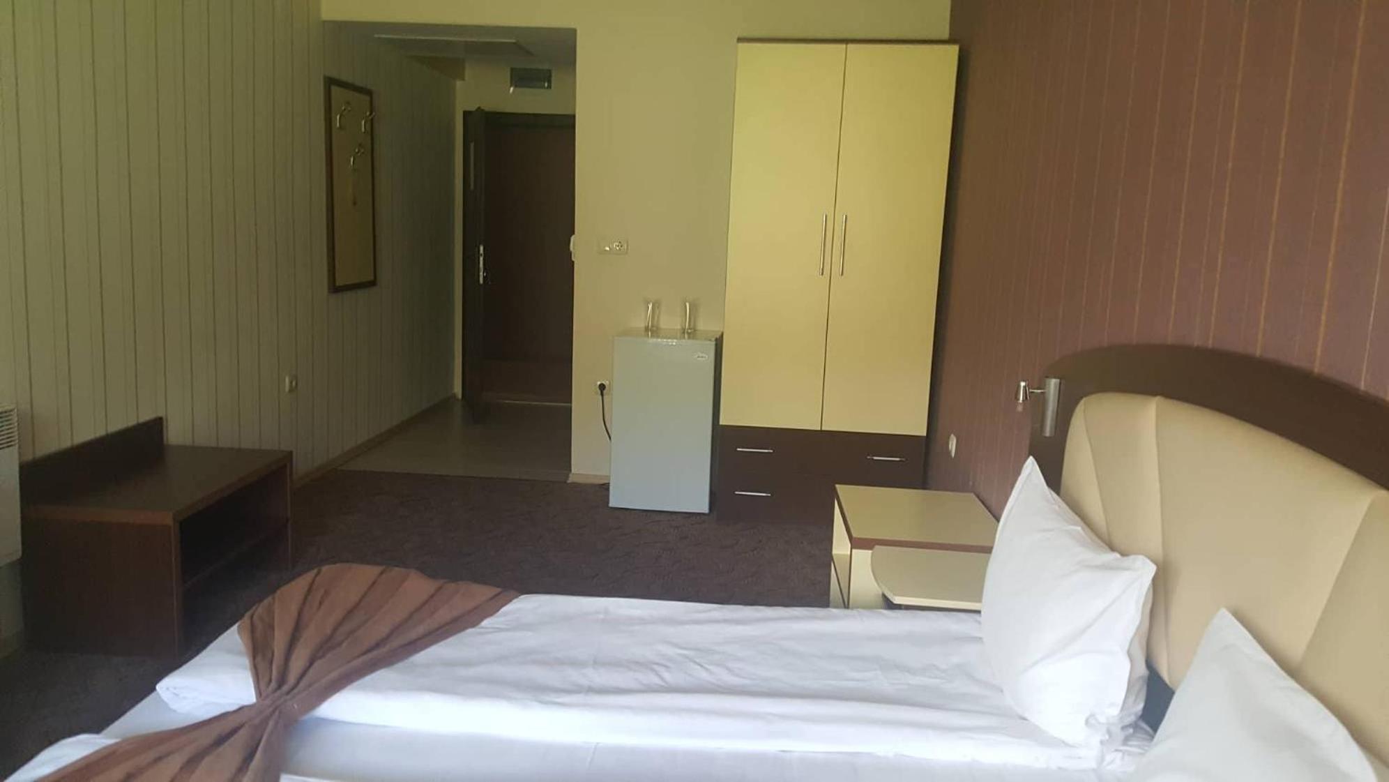 Deluxe Double Room photo 3