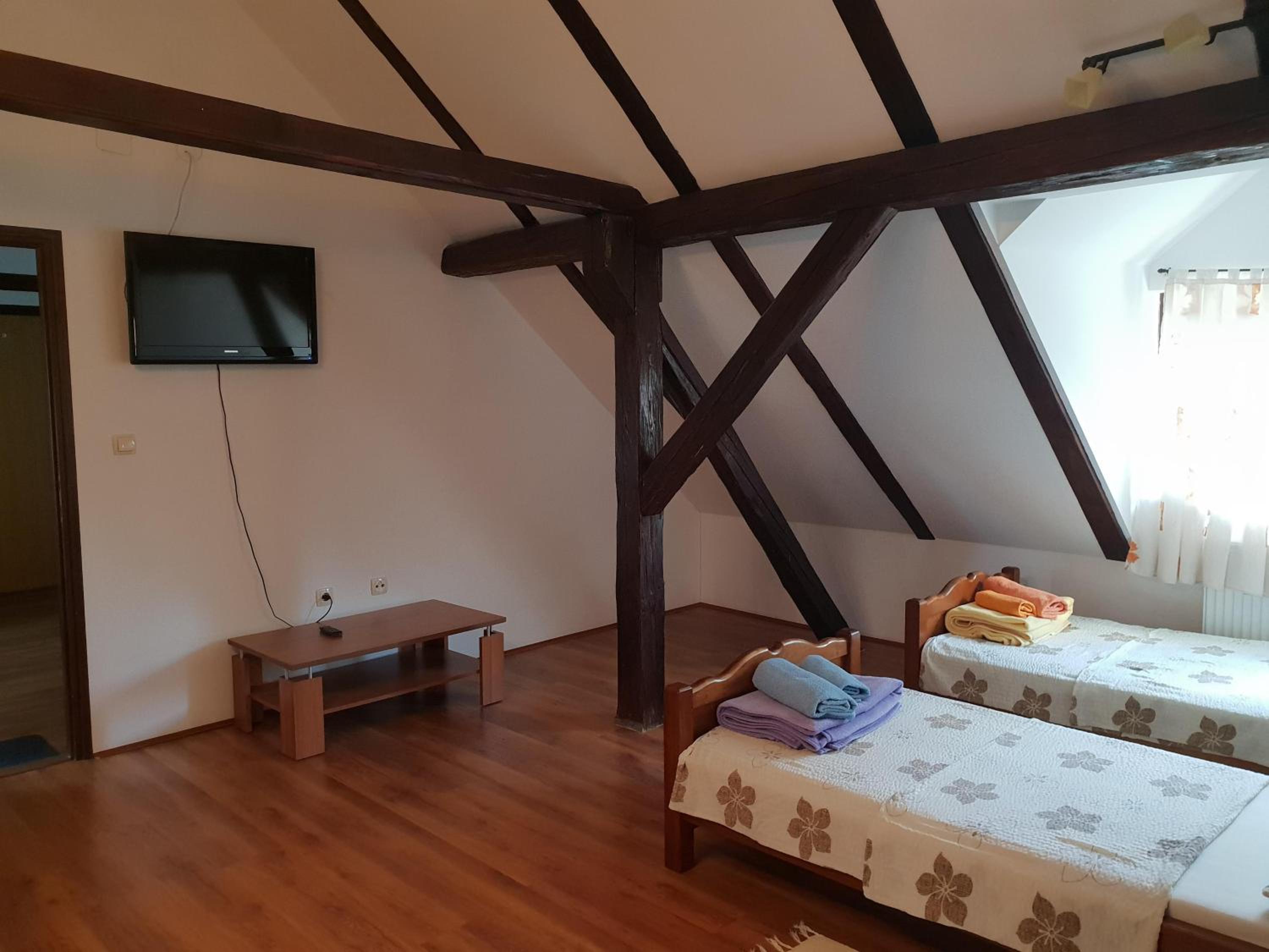Triple Room with Garden View - Photo 1