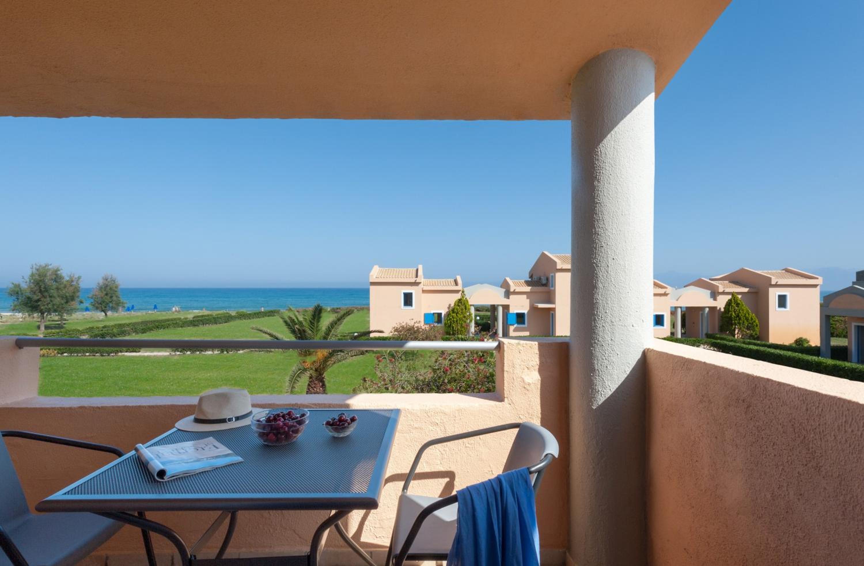 Luxury Maisonette with Partial Sea View photo 3