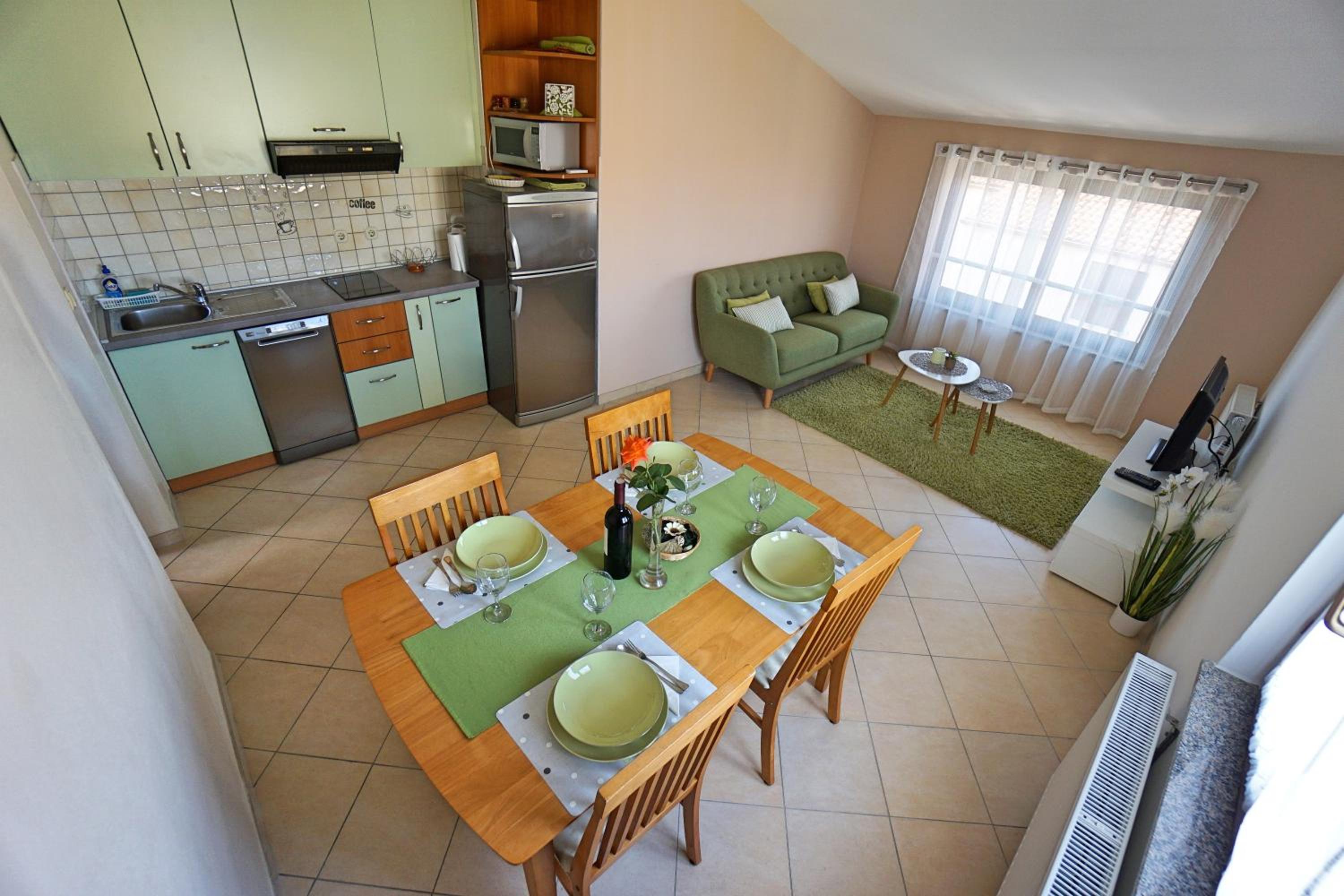 One-Bedroom Apartment (2 Adults) photo 2