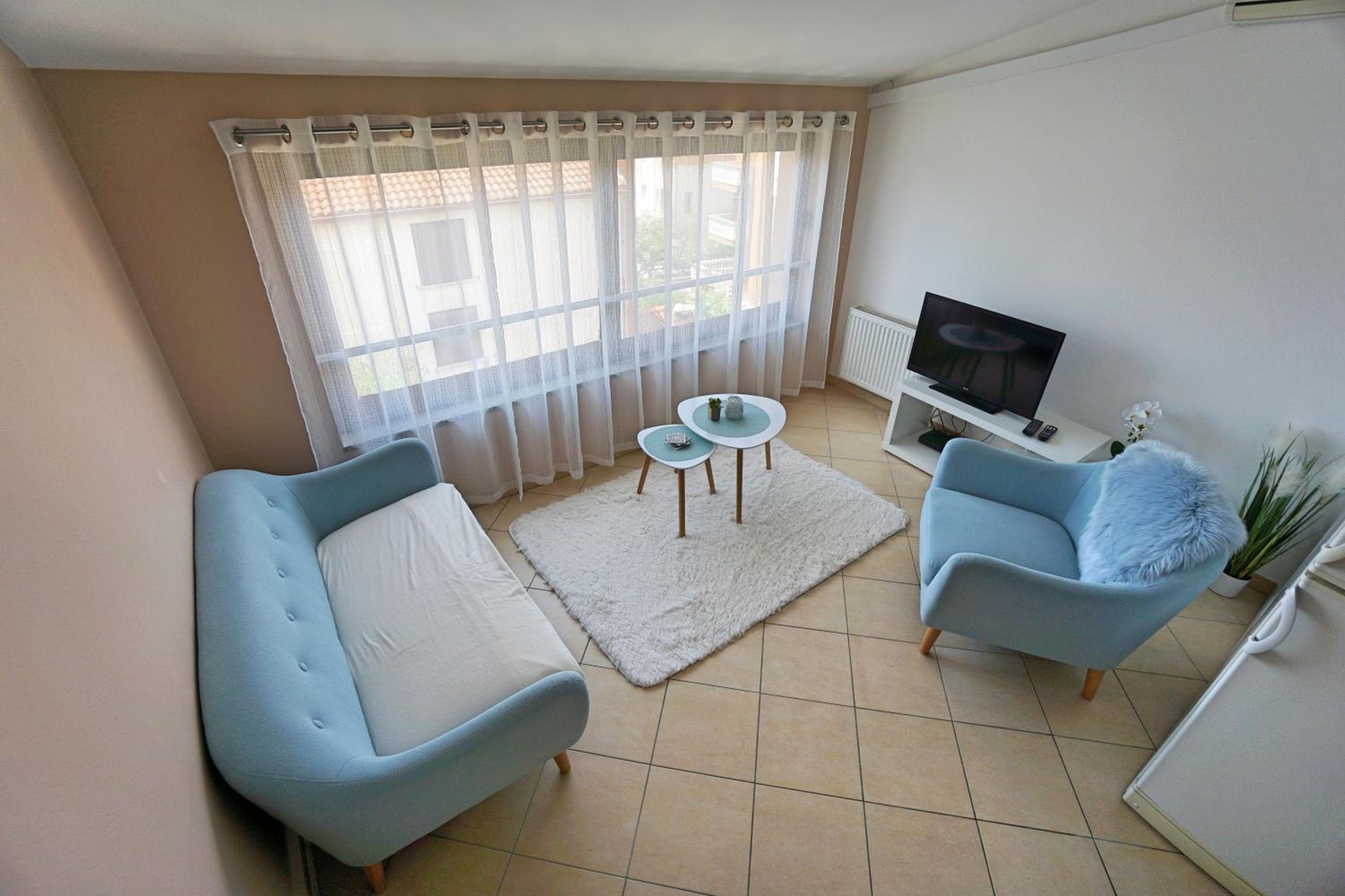 Two-Bedroom Apartment (4 Adults) photo 1