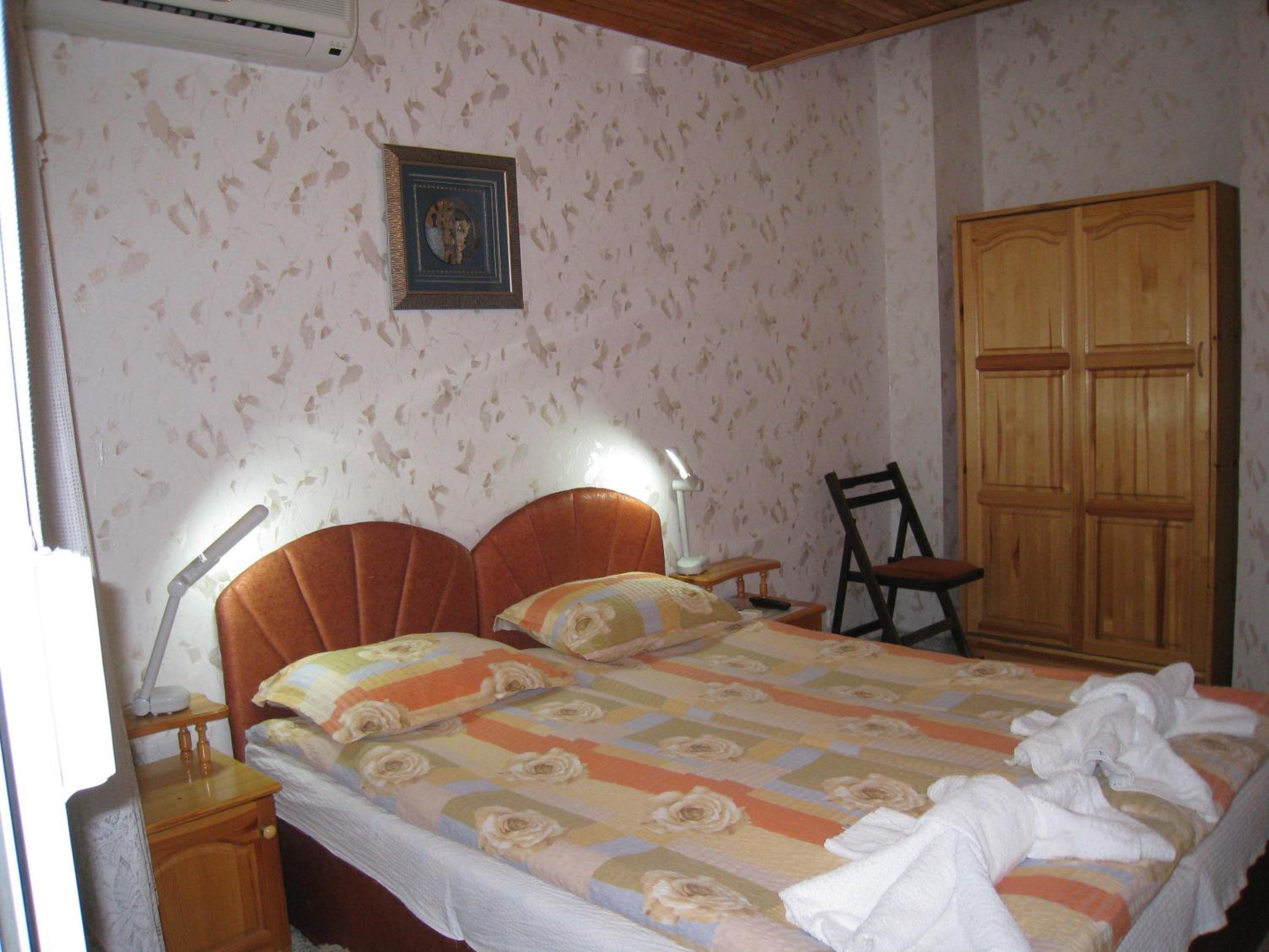 Double or Twin Room photo 3