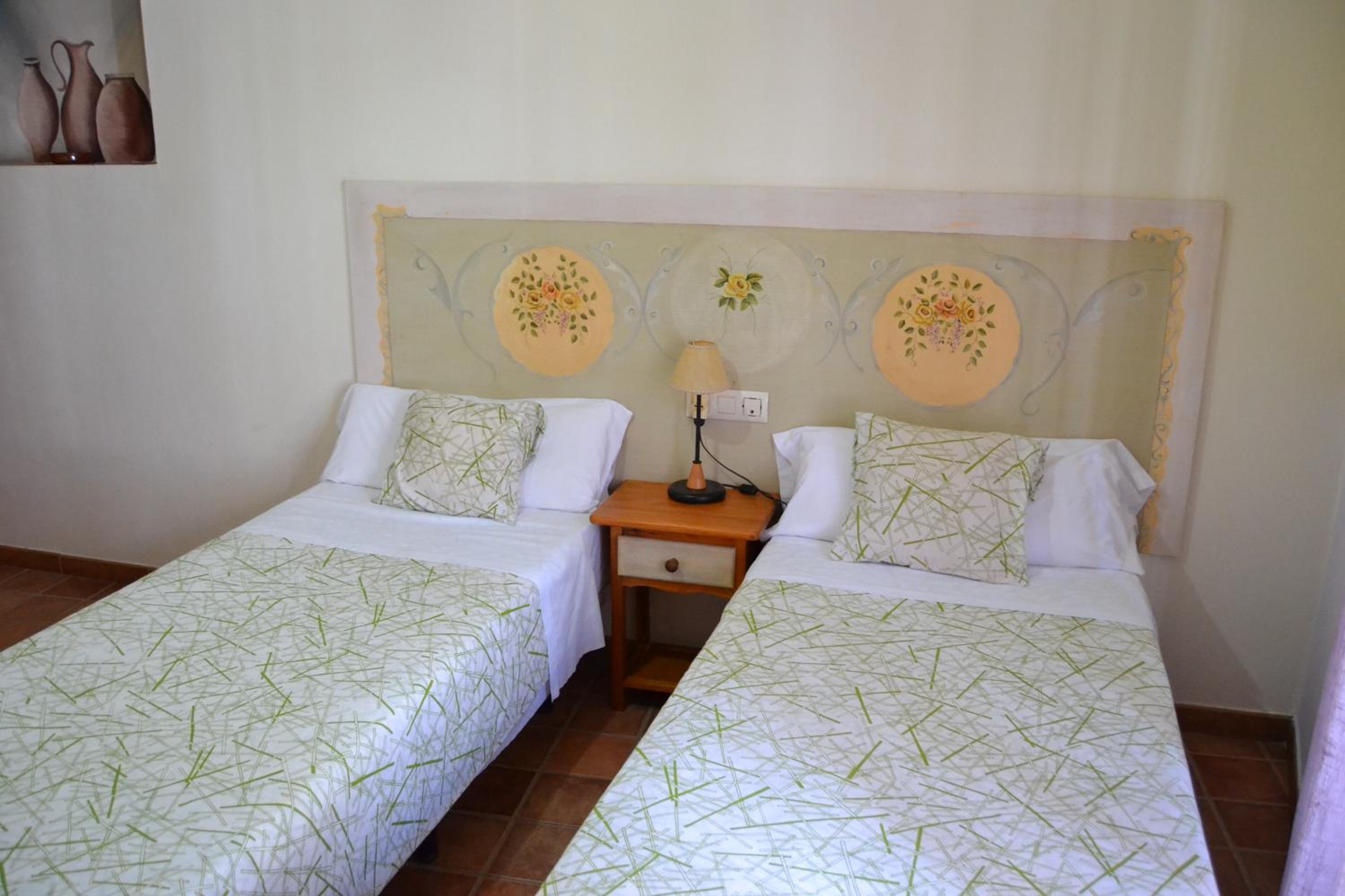 Habitación Estándar con Dos Camas Individuales