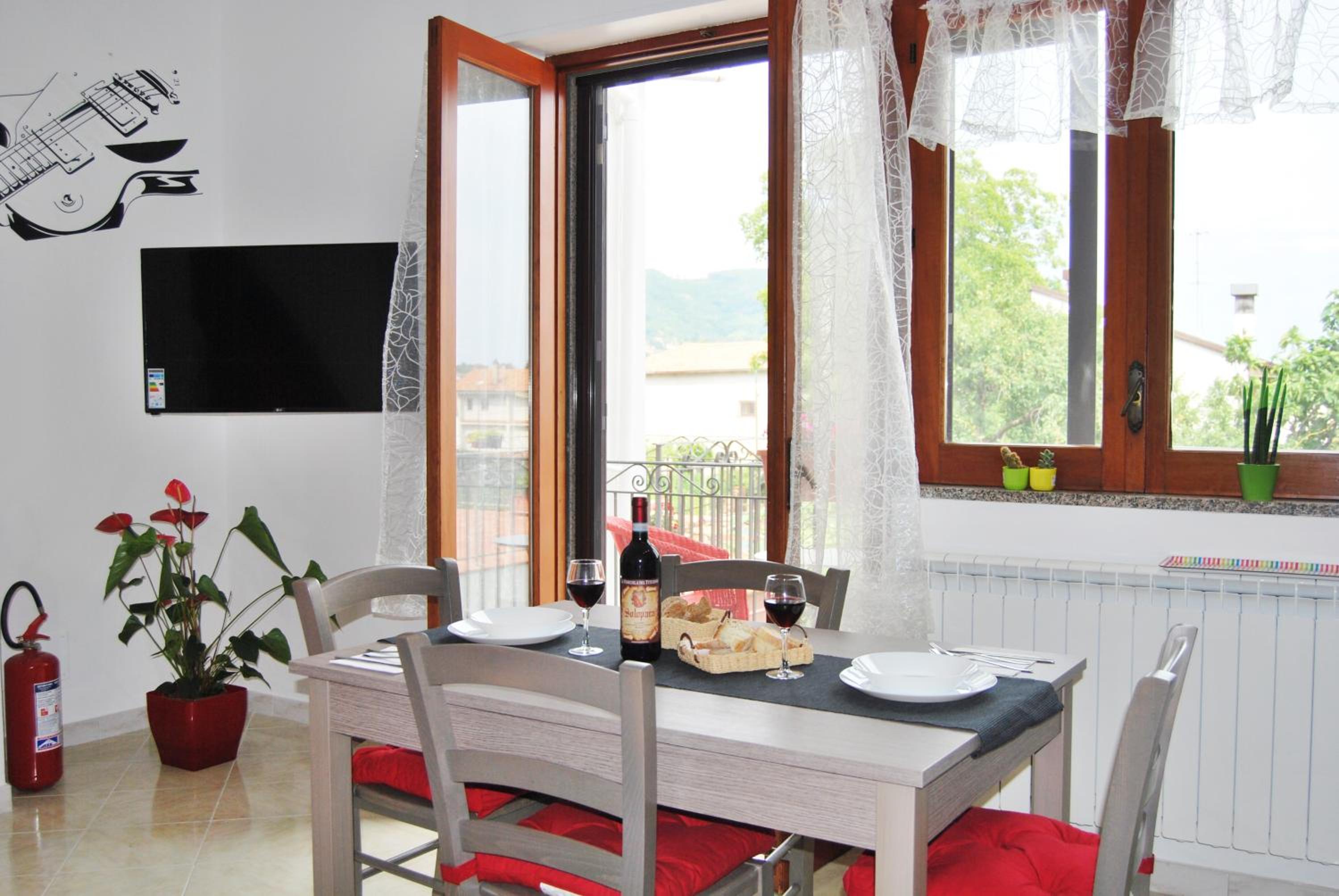 Two-Bedroom Apartment - Photo 6