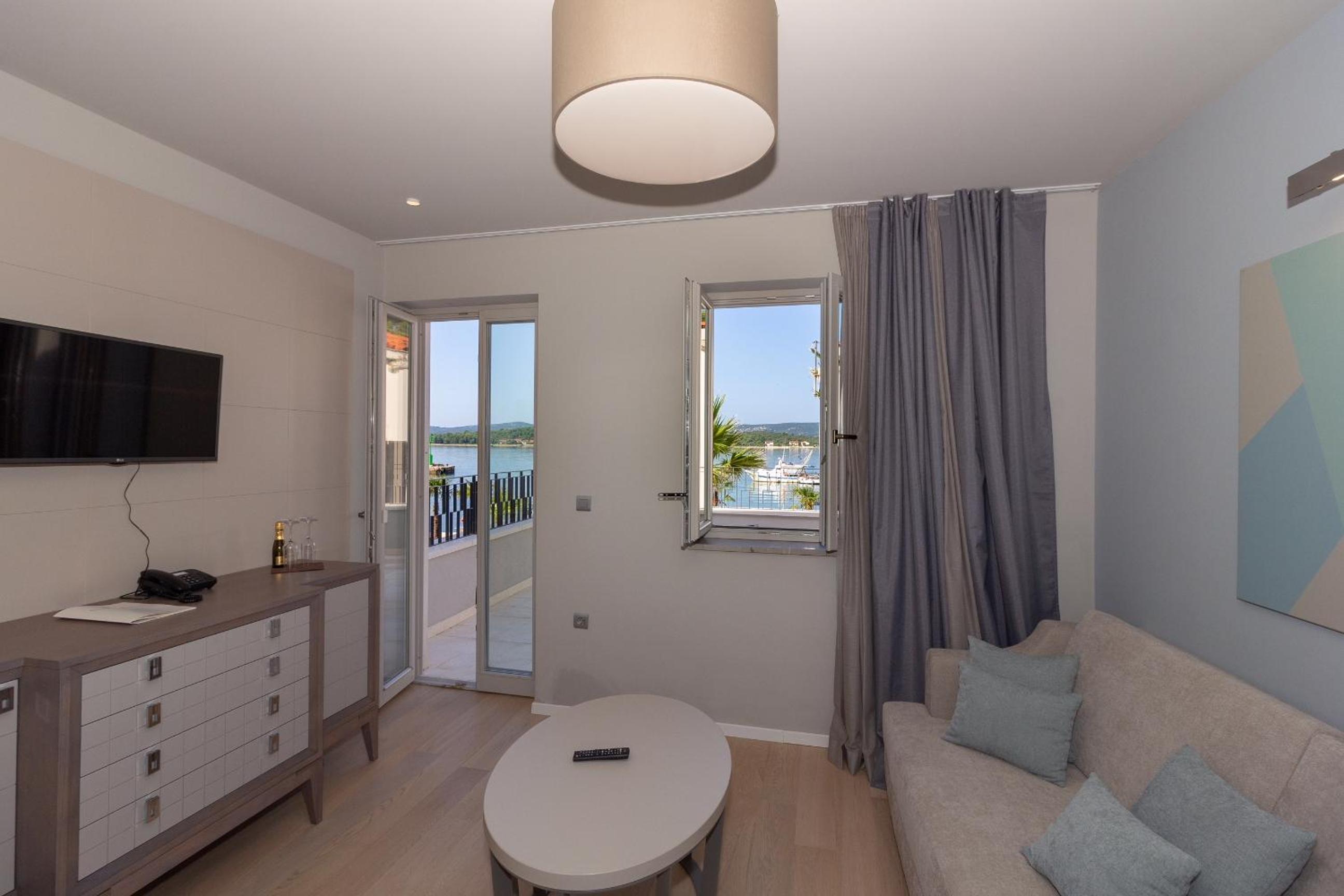 Superior Suite with Sea View
