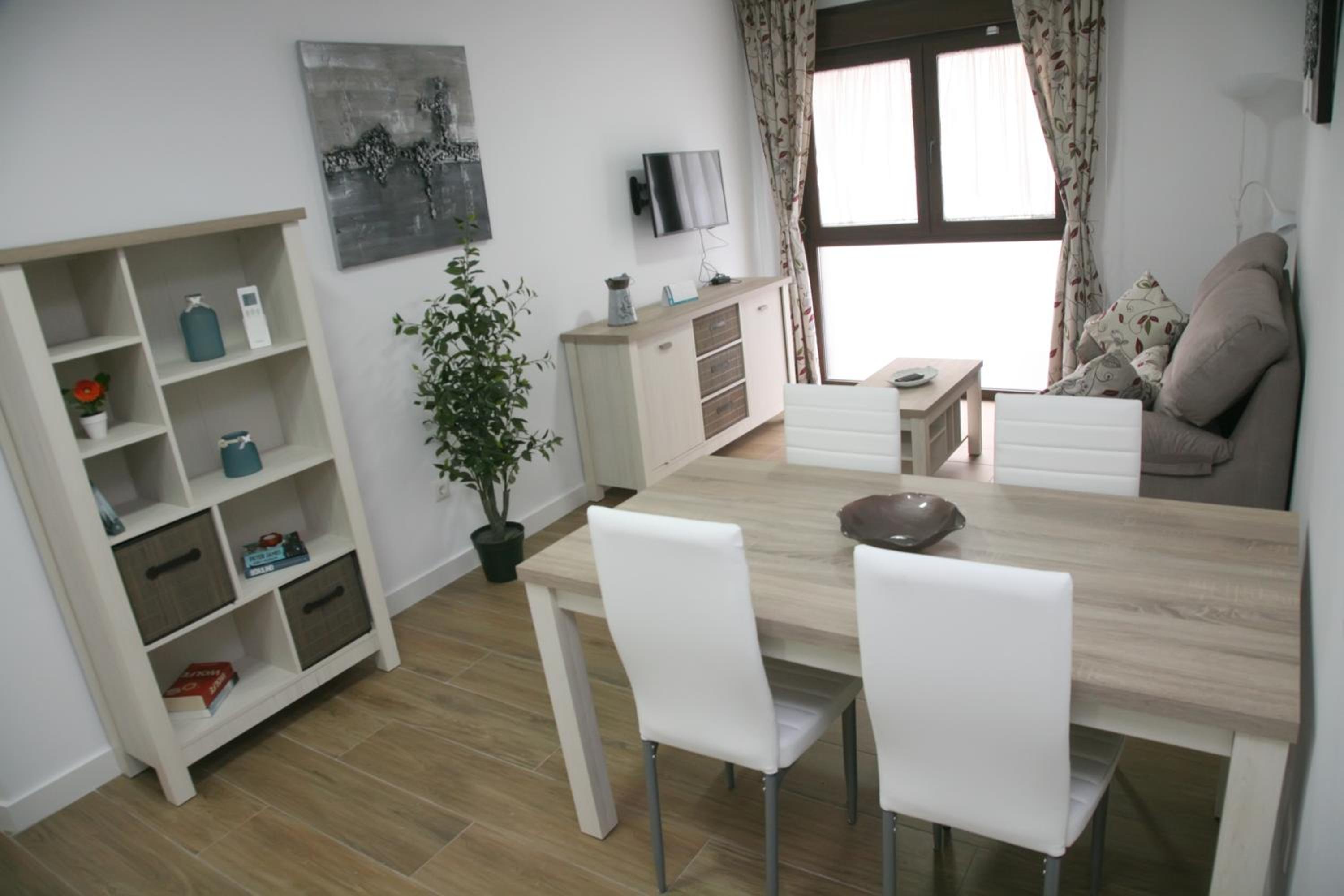 Apartment photo 3