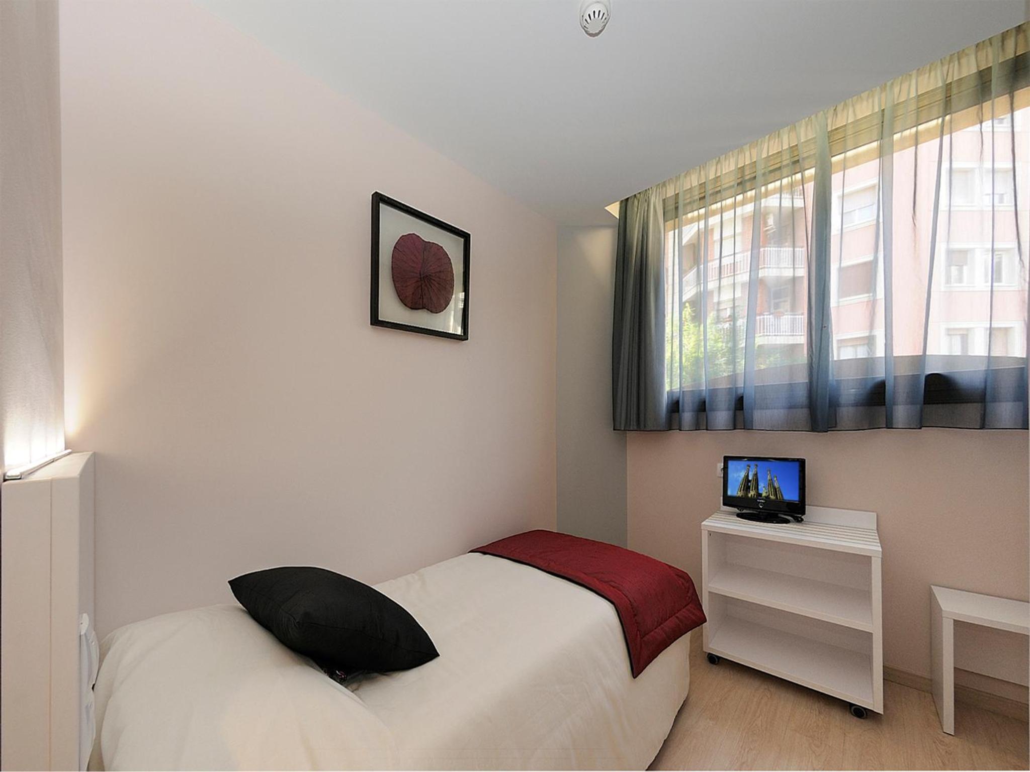 Single Room photo 2