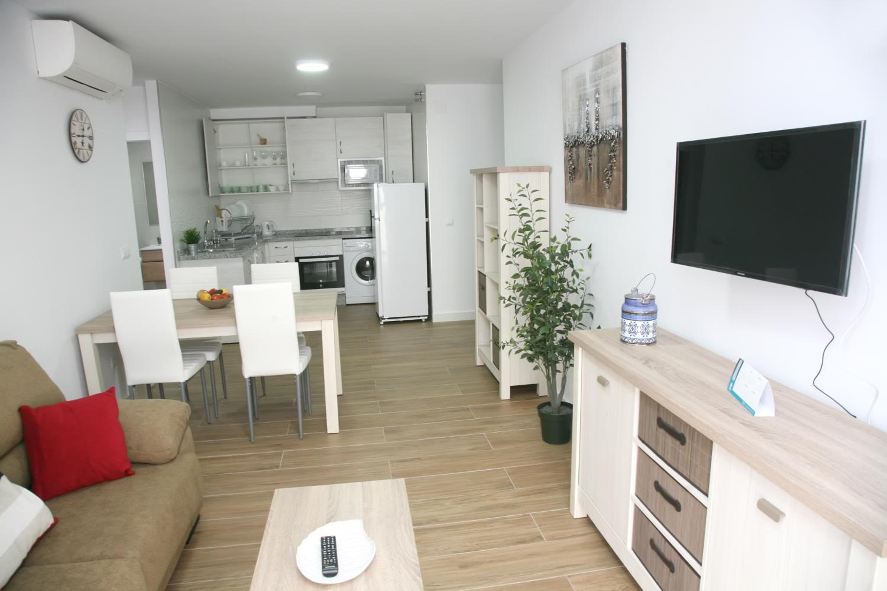 Apartment photo 3