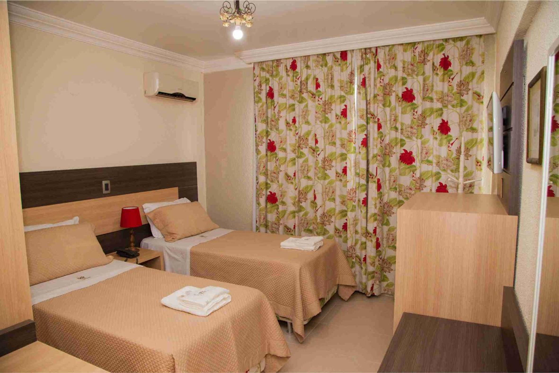 Deluxe Twin Room photo 1
