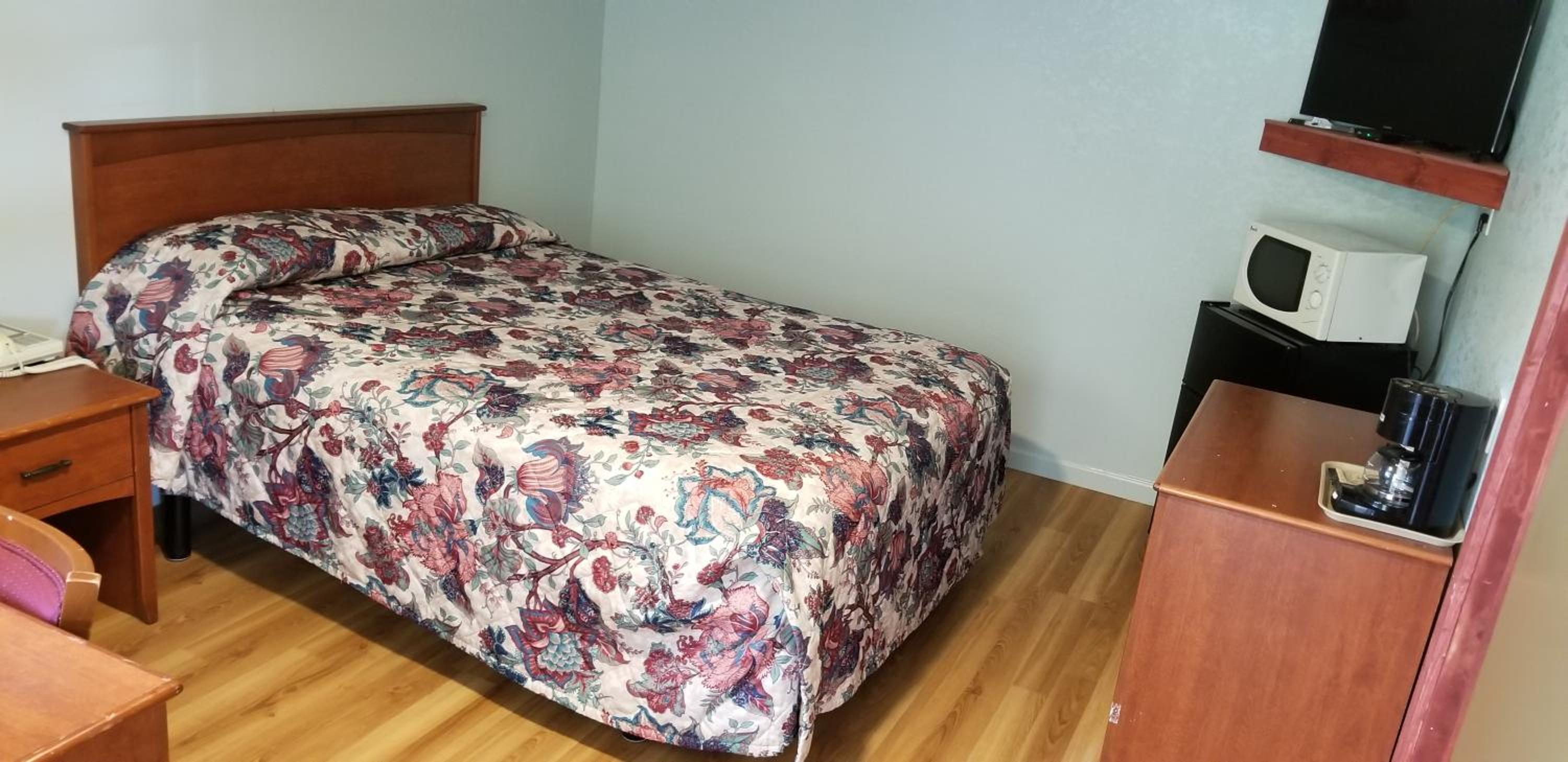 Single Room photo 3