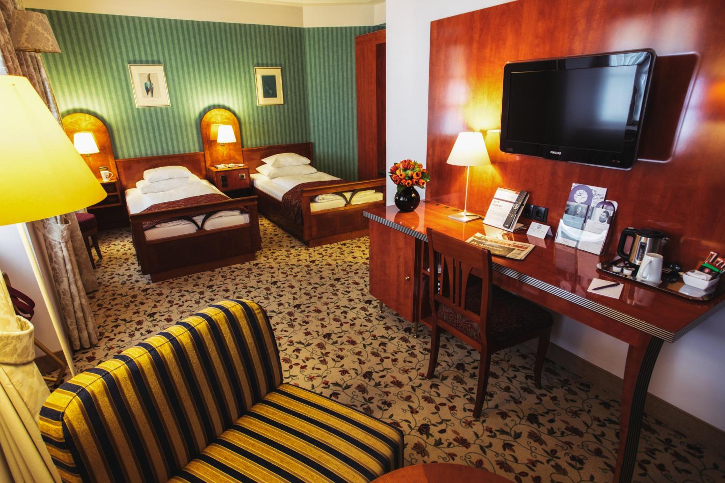 Classic Twin Room photo 3