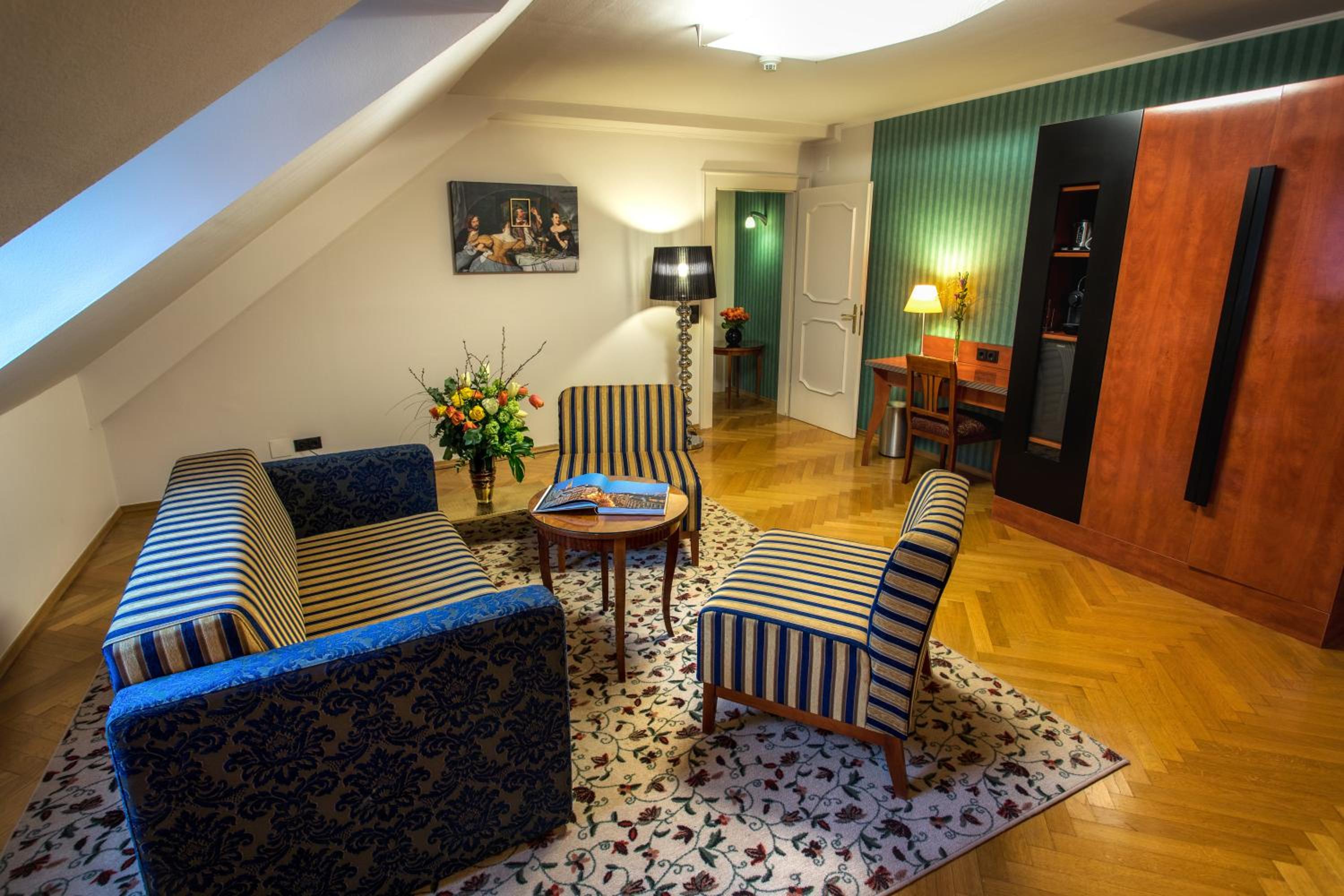 Superior Suite photo 2