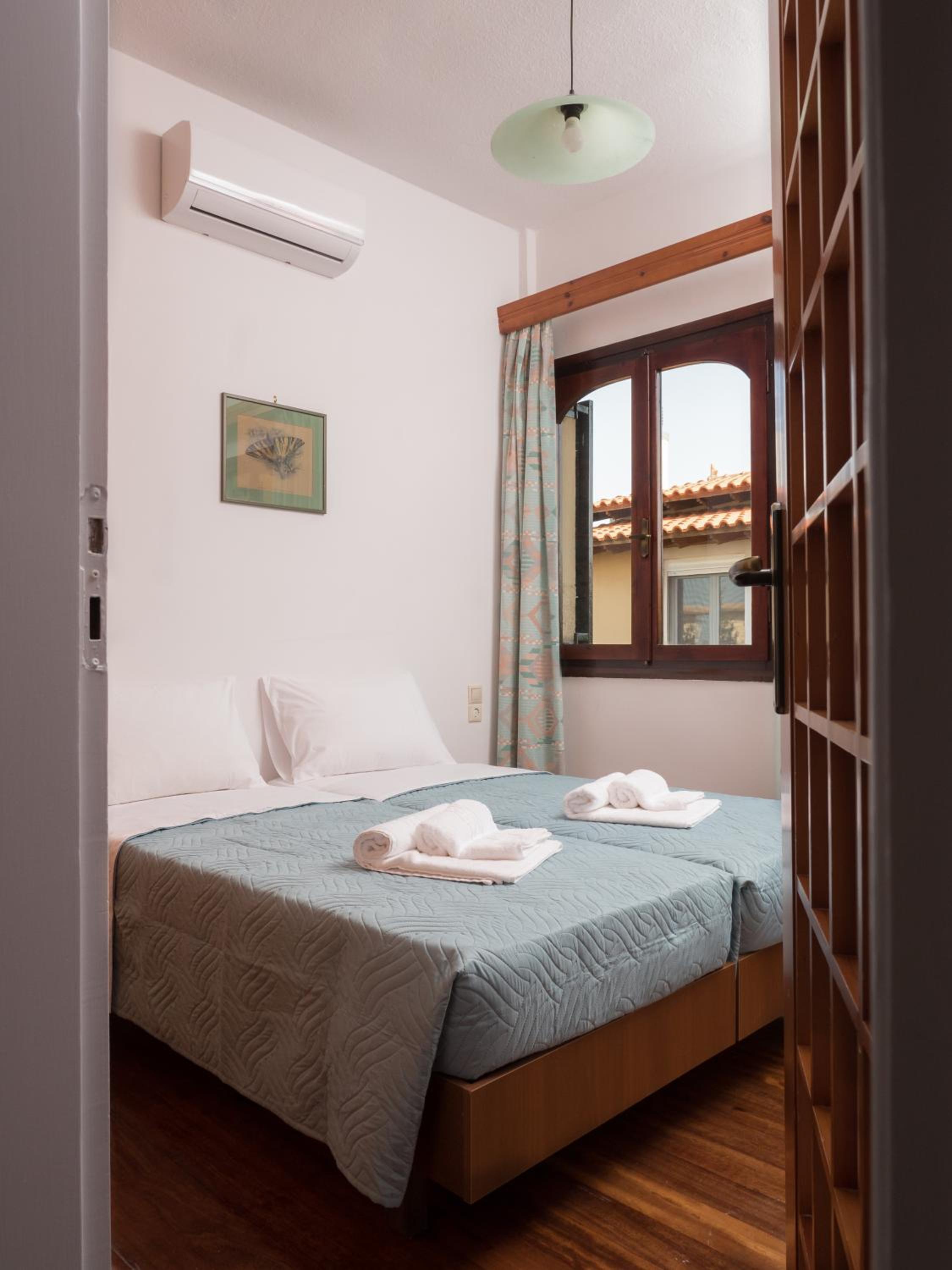 Maisonette photo 1