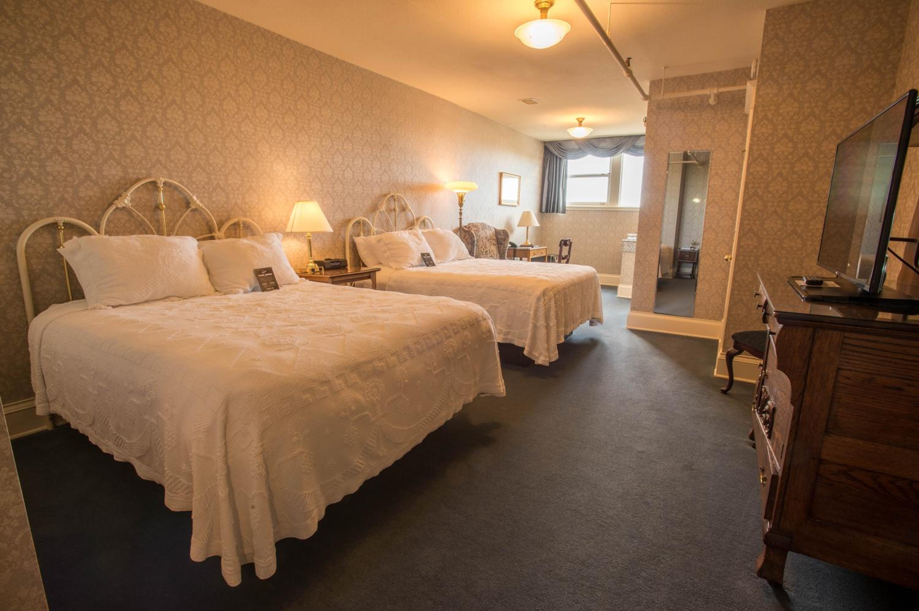 Historic Double Queen - Photo 4