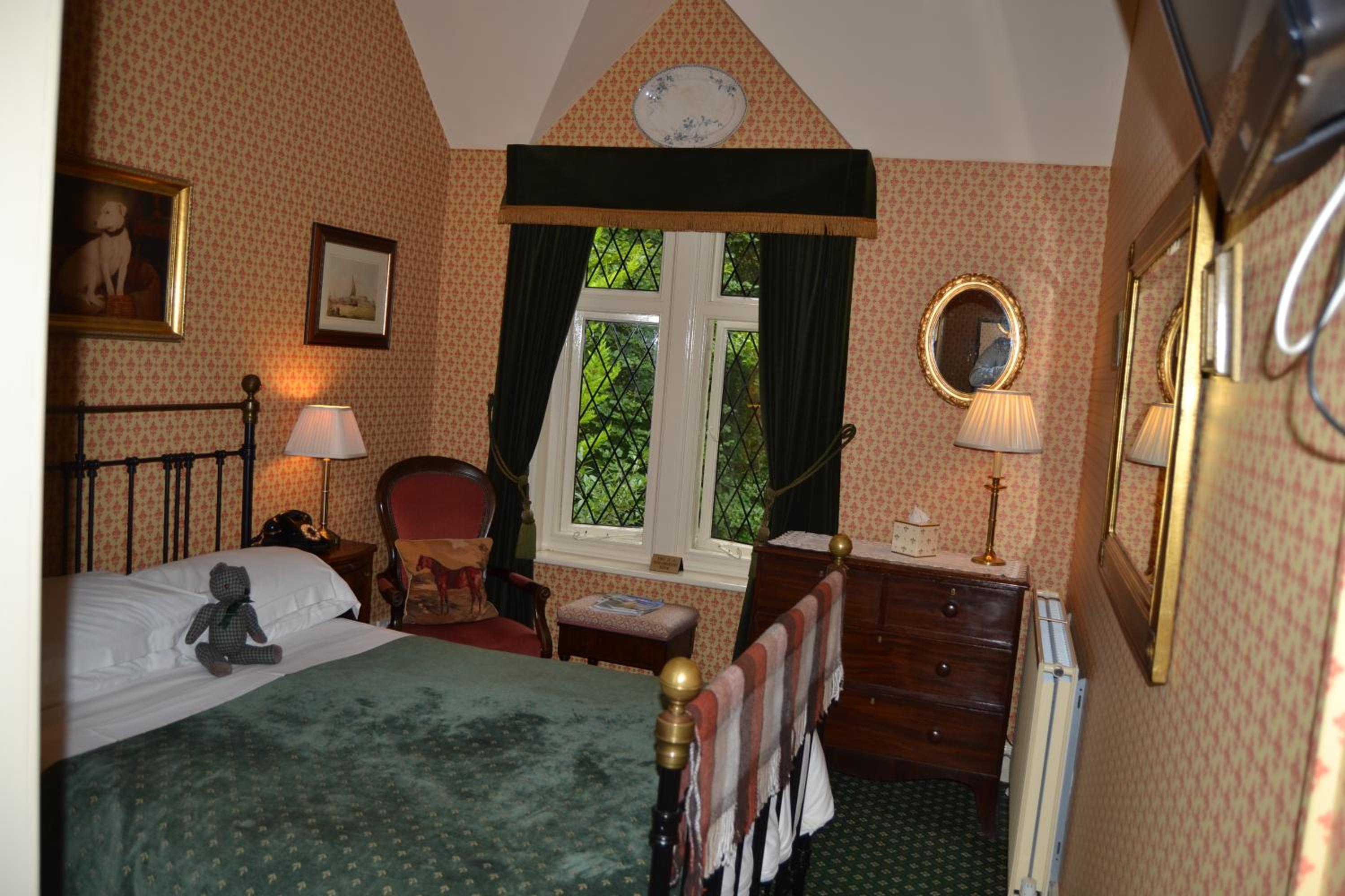 Deluxe Double Room with Bath photo 2