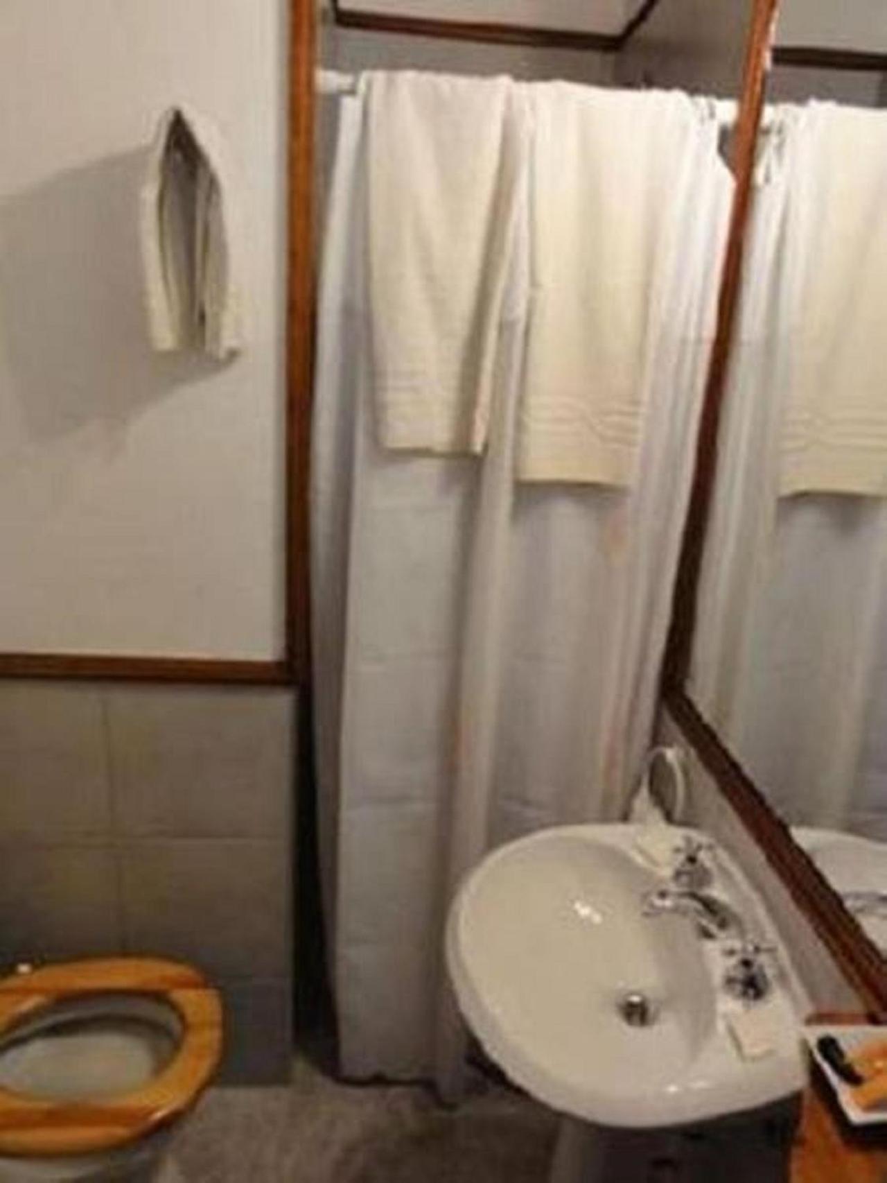 Standard Double or Twin Room photo 2