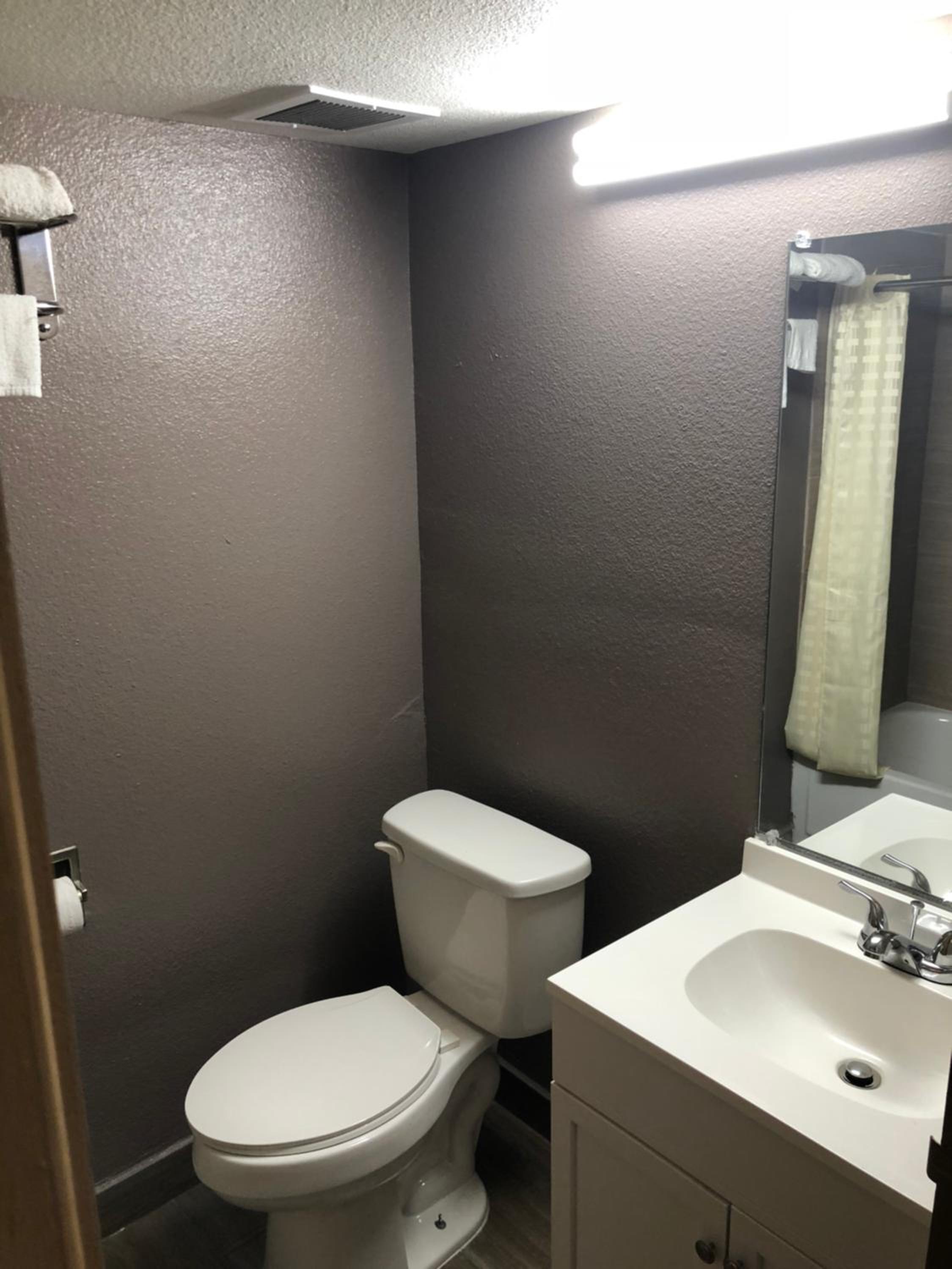 Superior King Suite photo 3