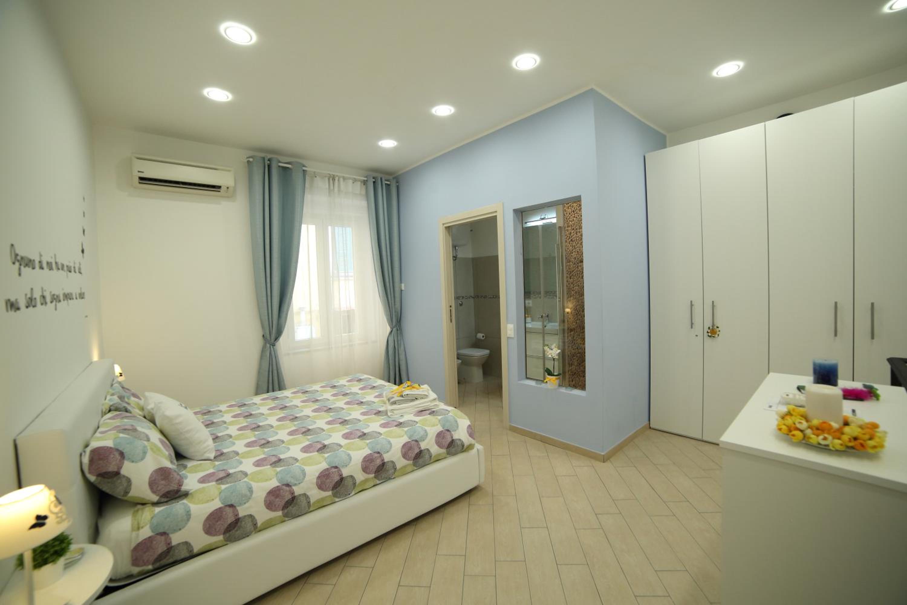Apartment - Split Level