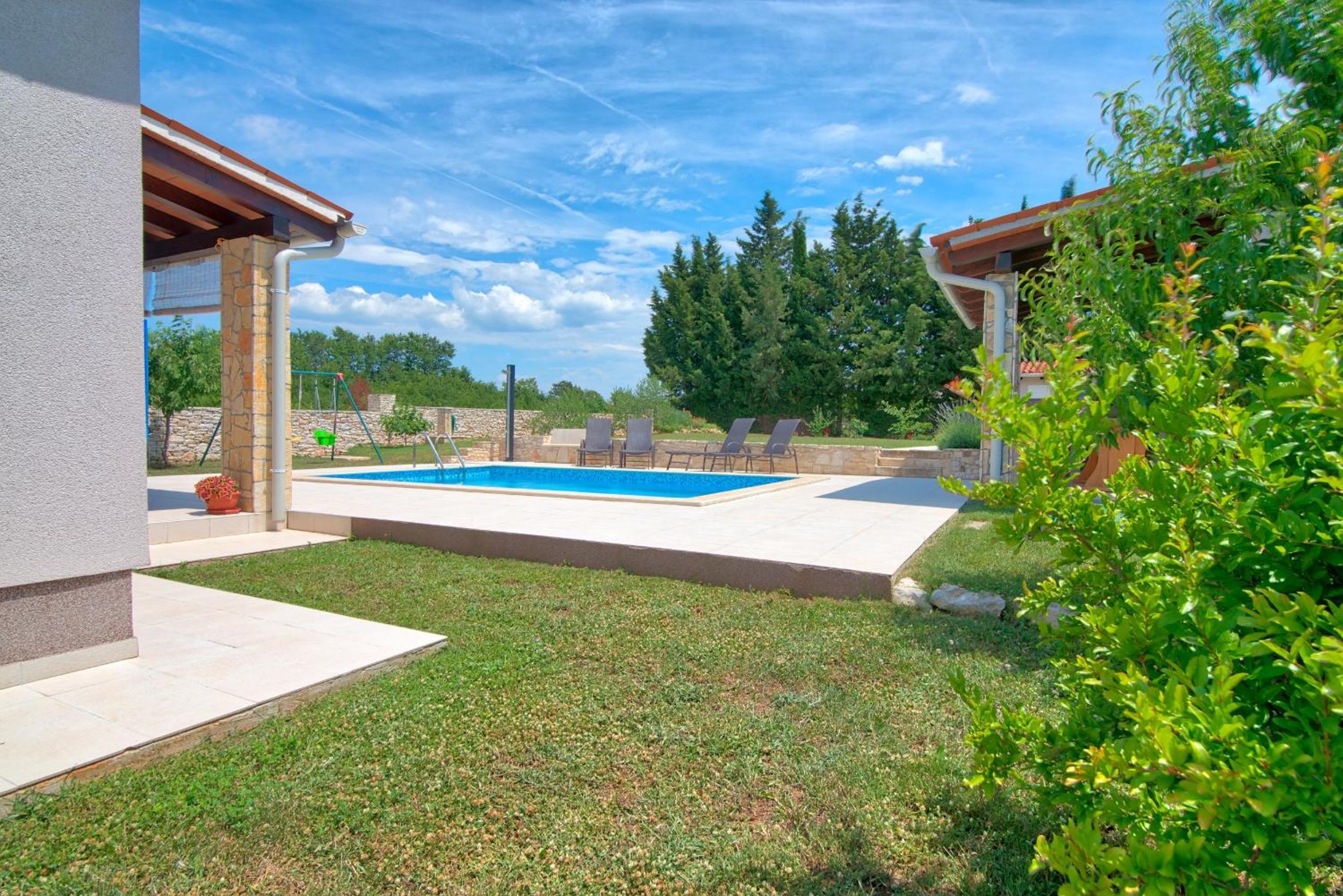 Villa with Private Pool photo 1