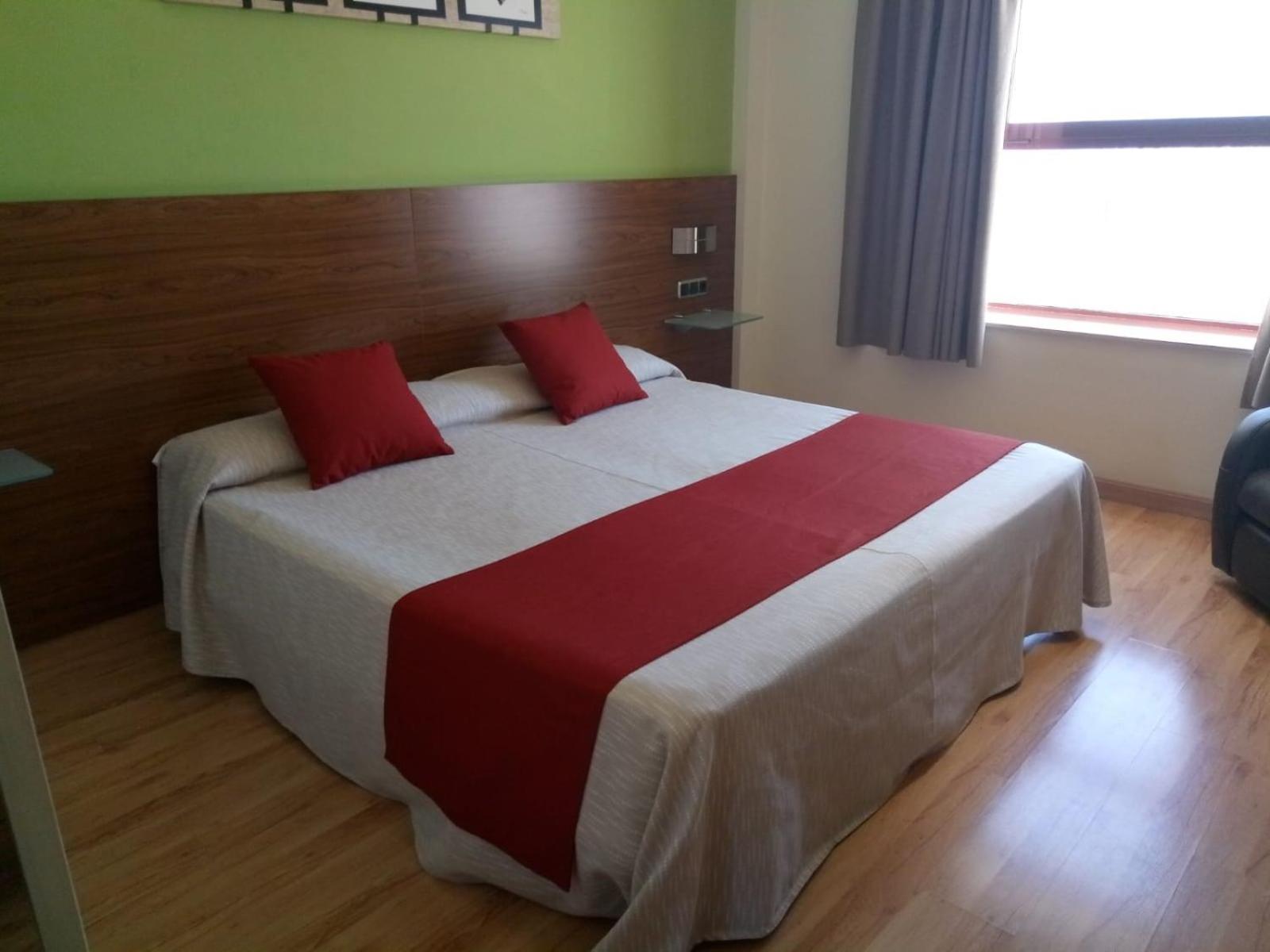 Deluxe Twin/Double Room