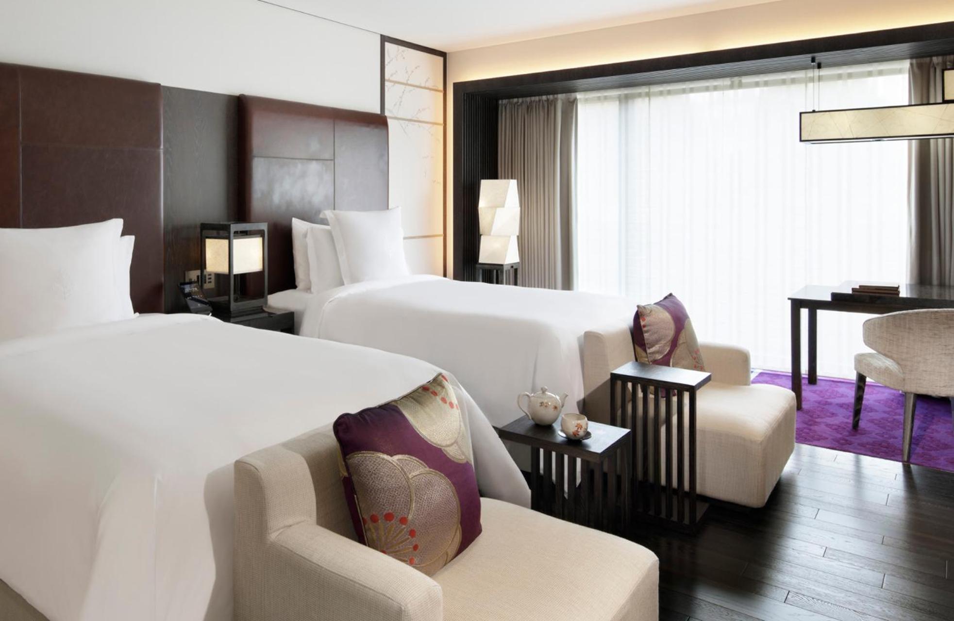 Premier Quadruple Room with Two Double Beds and 4 Adults Occupancy (Non Smoking) photo 1