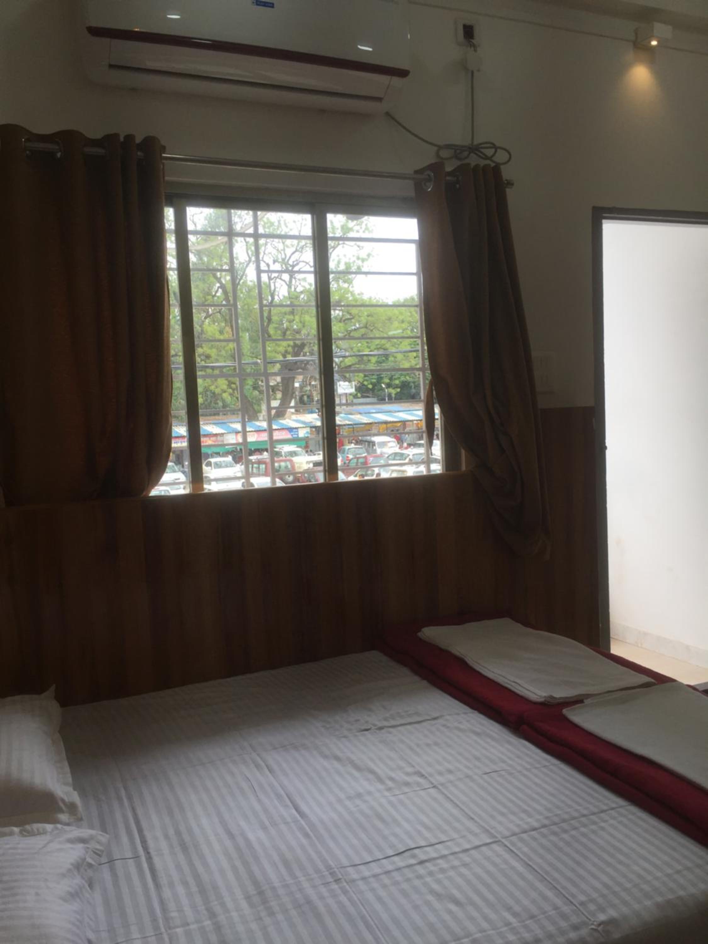 Standard Triple Room - Photo 6