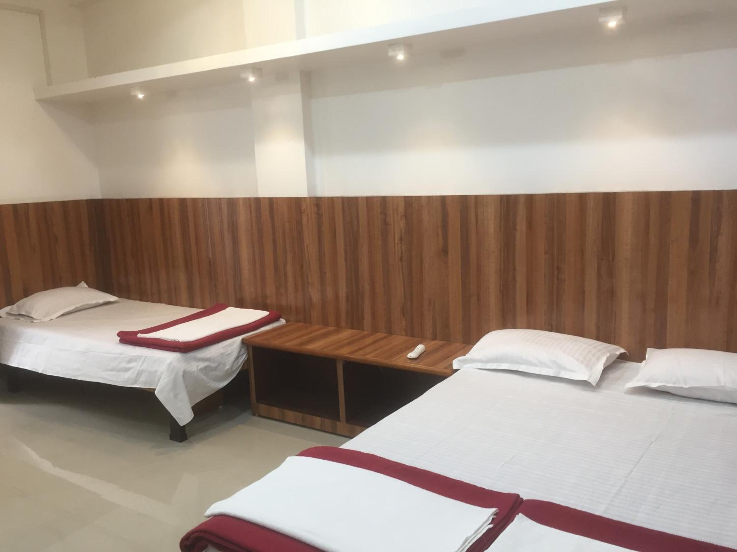 Standard Triple Room - Photo 1