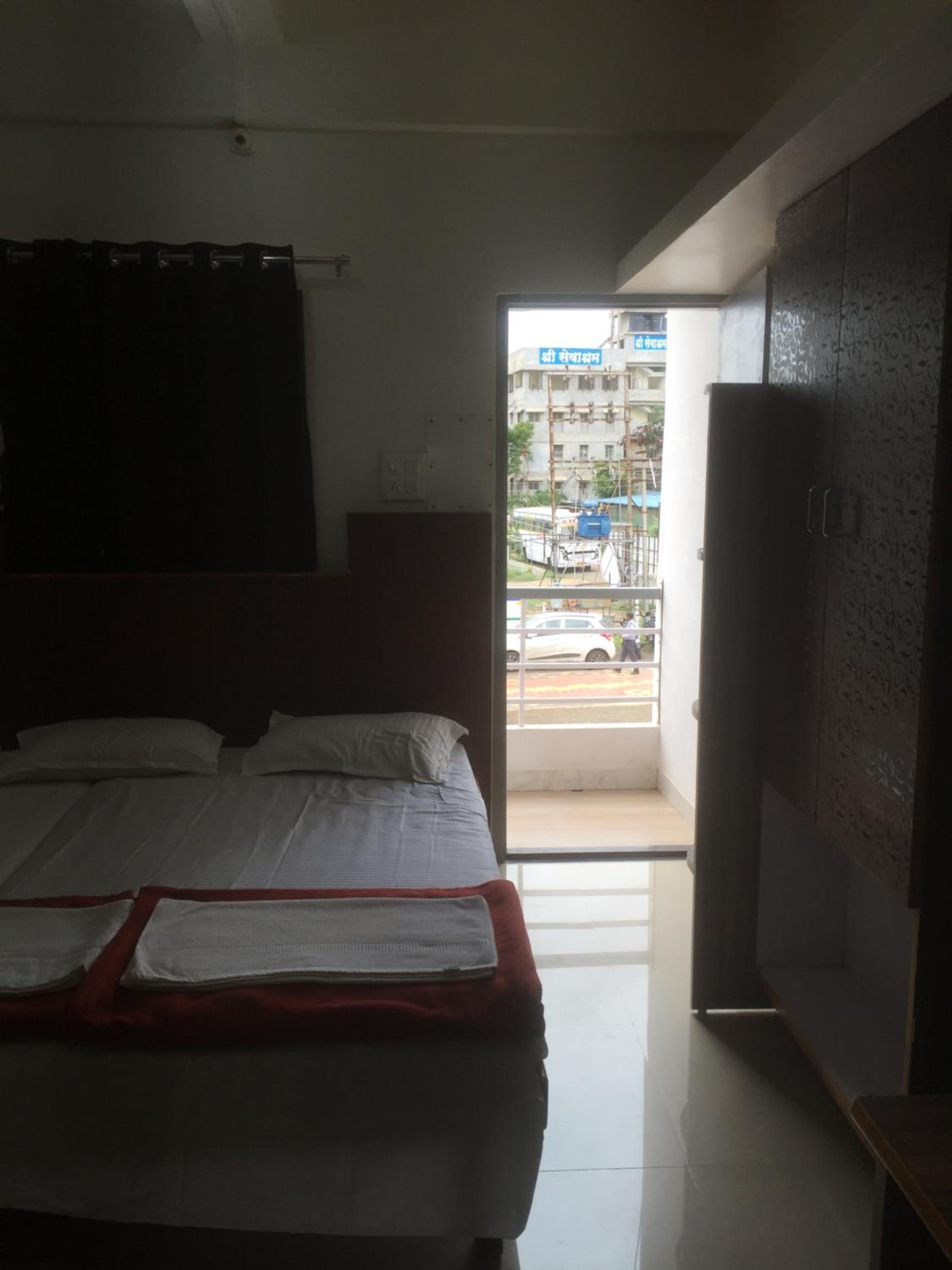 Standard Triple Room - Photo 15