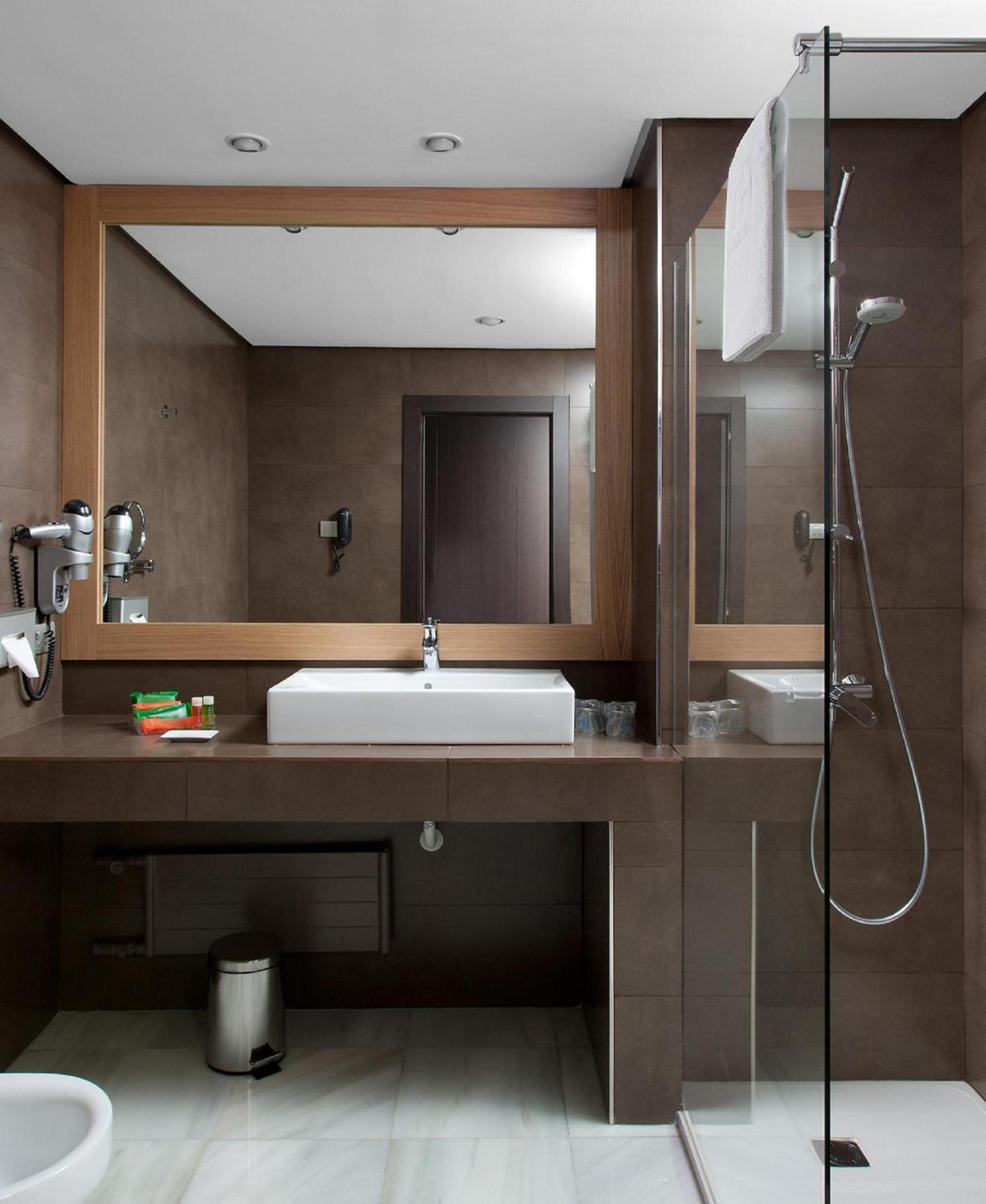 Superior Double Room - Photo 4