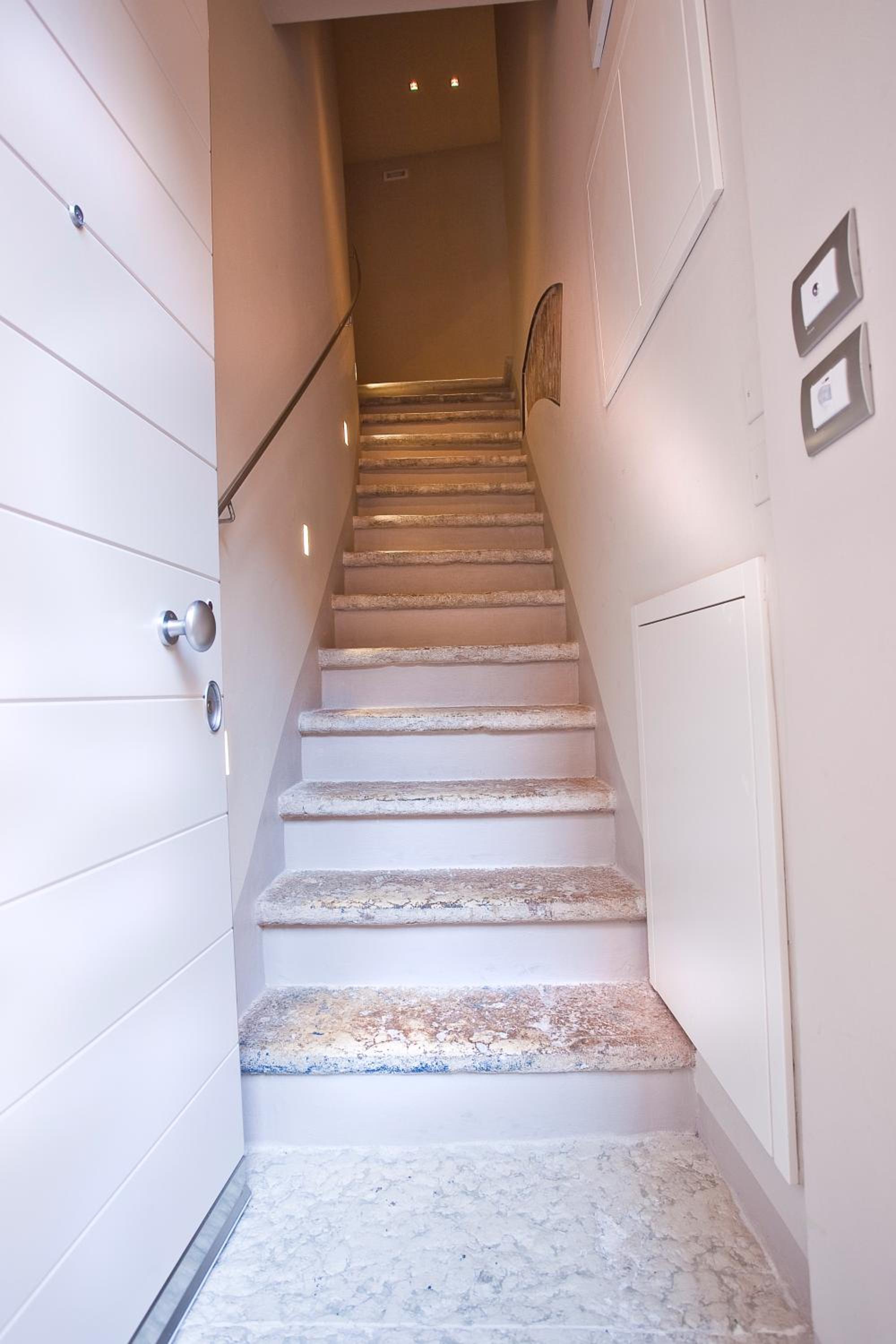 Studio Apartment - Photo 5