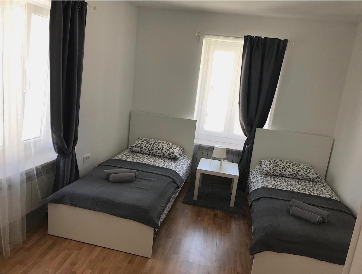 Apartment with Sea View - Photo 6
