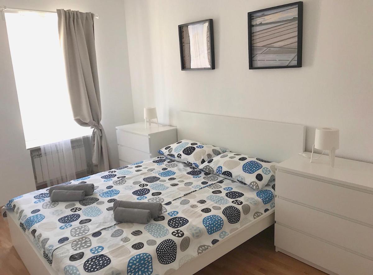 Apartment with Sea View - Photo 8