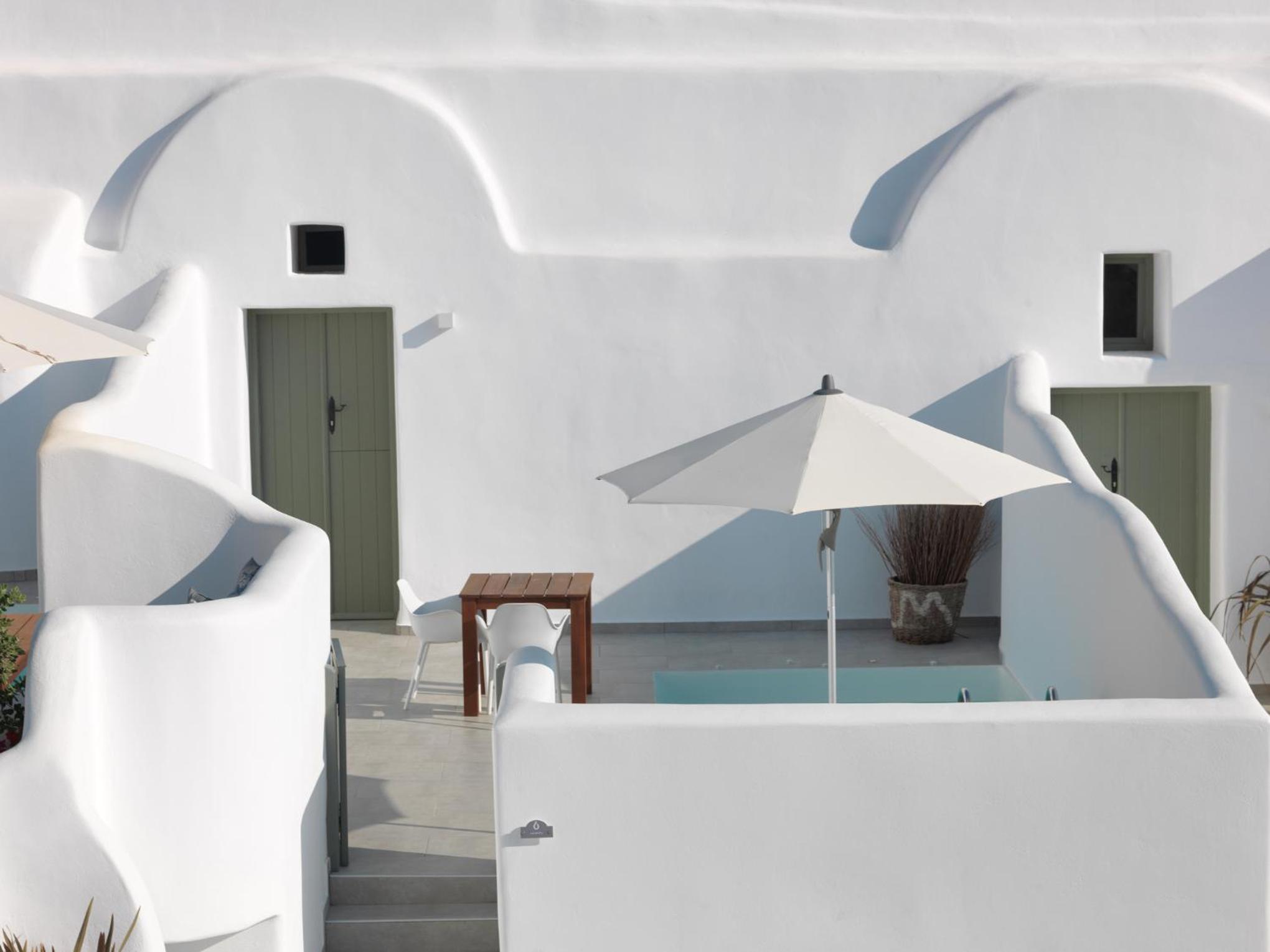 Honeymoon Cave Studio with Private Plunge Pool - Photo 16
