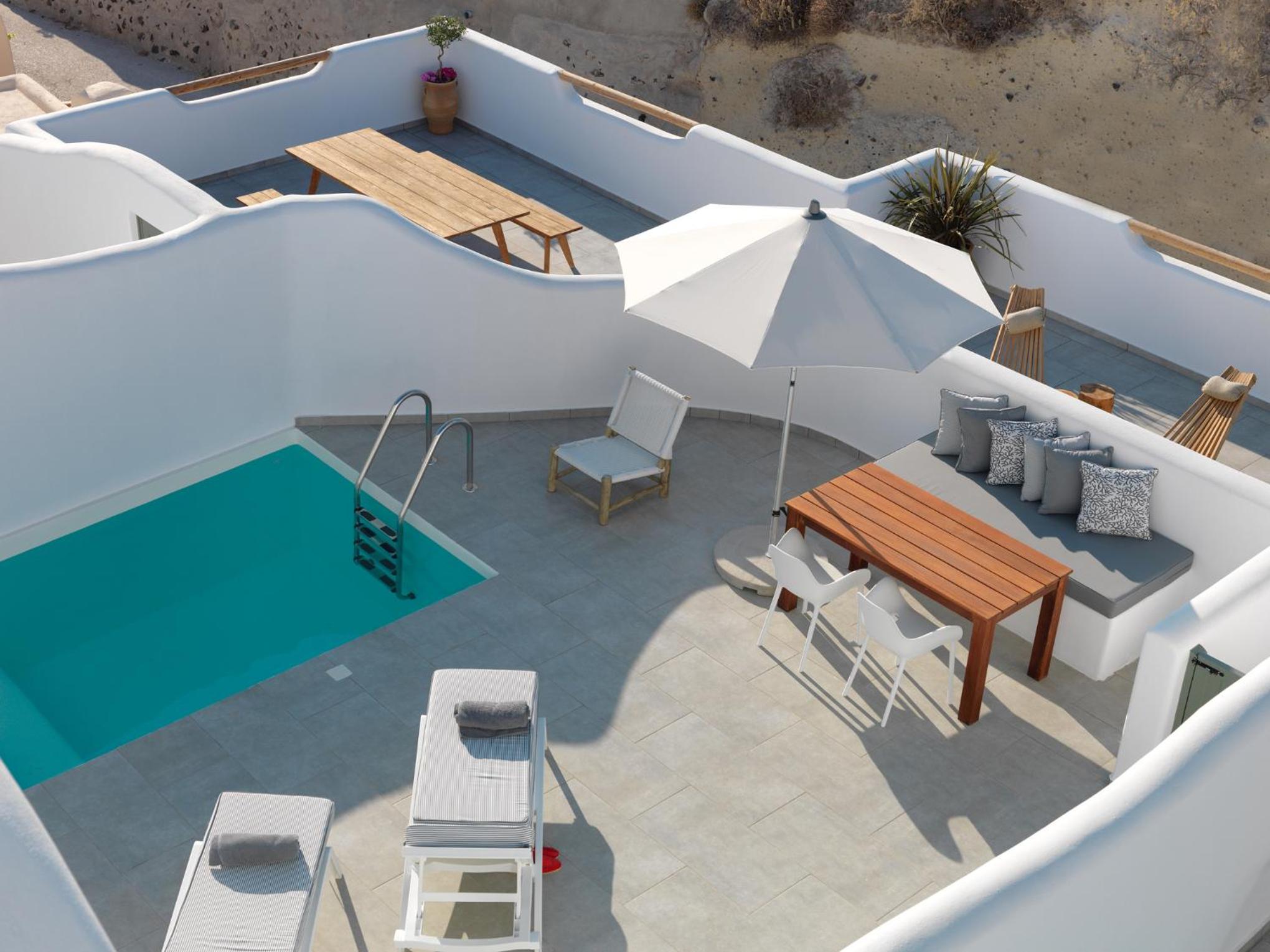 Two-Bedroom Cave Suite with Private Plunge Pool