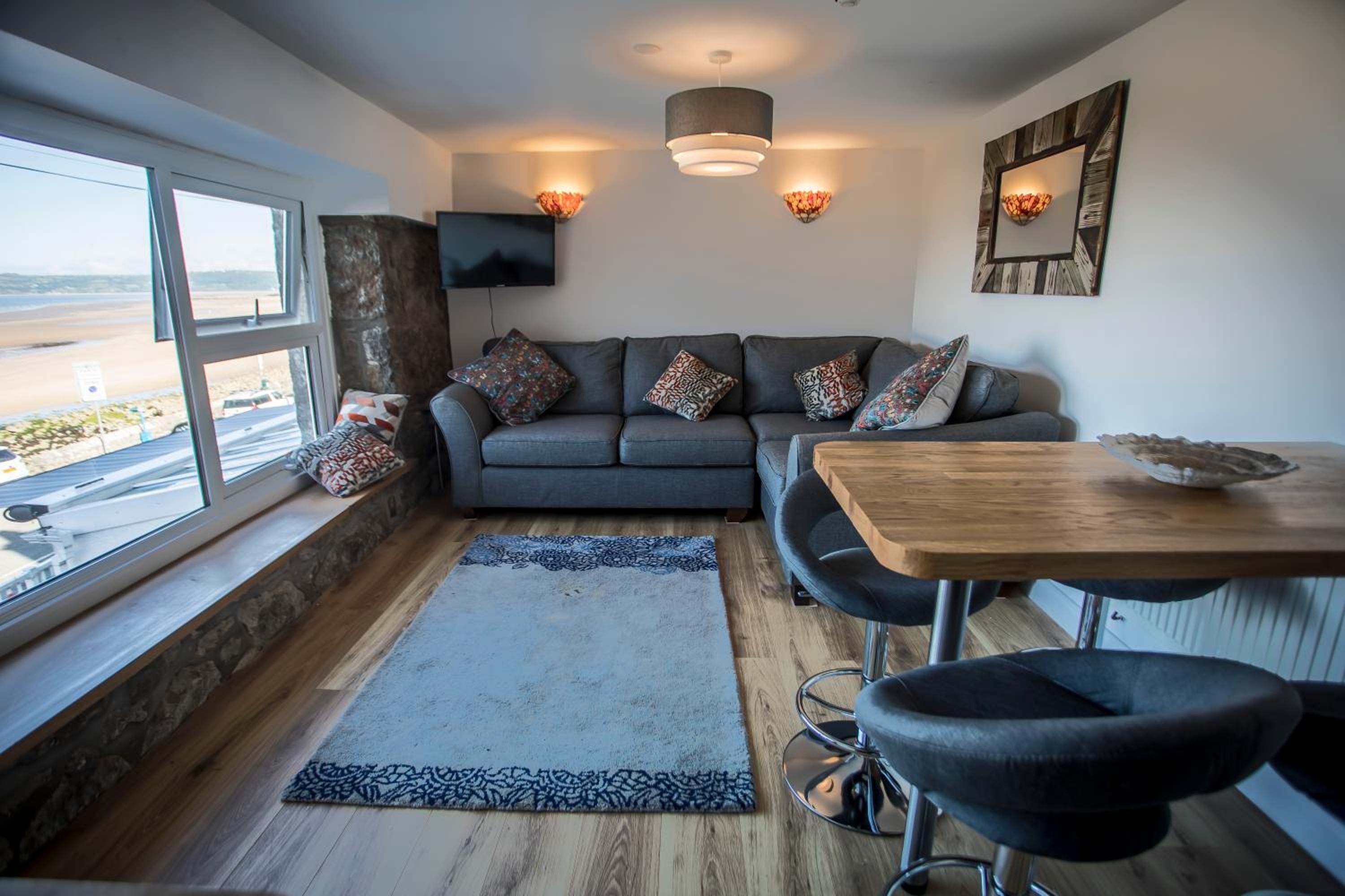 Apartment with Sea View