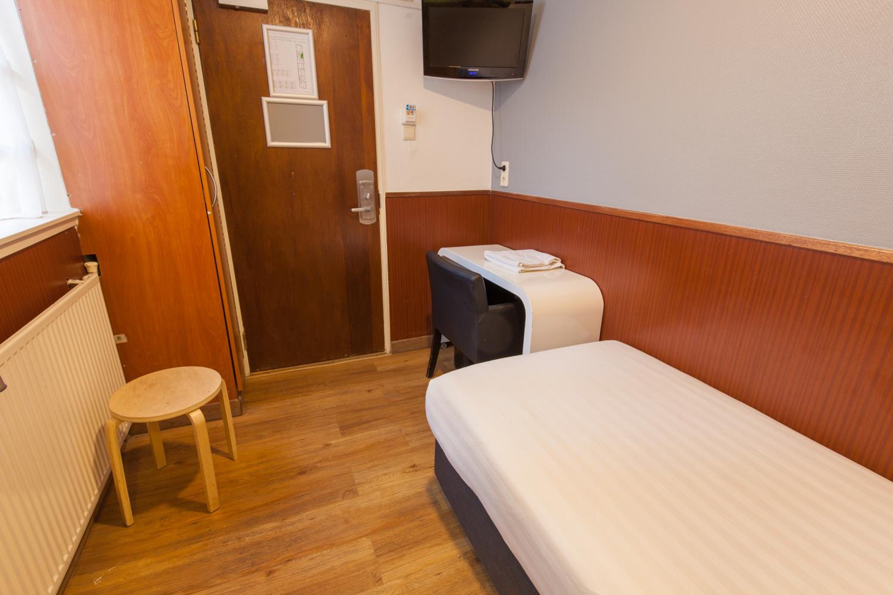 Single Room photo 3