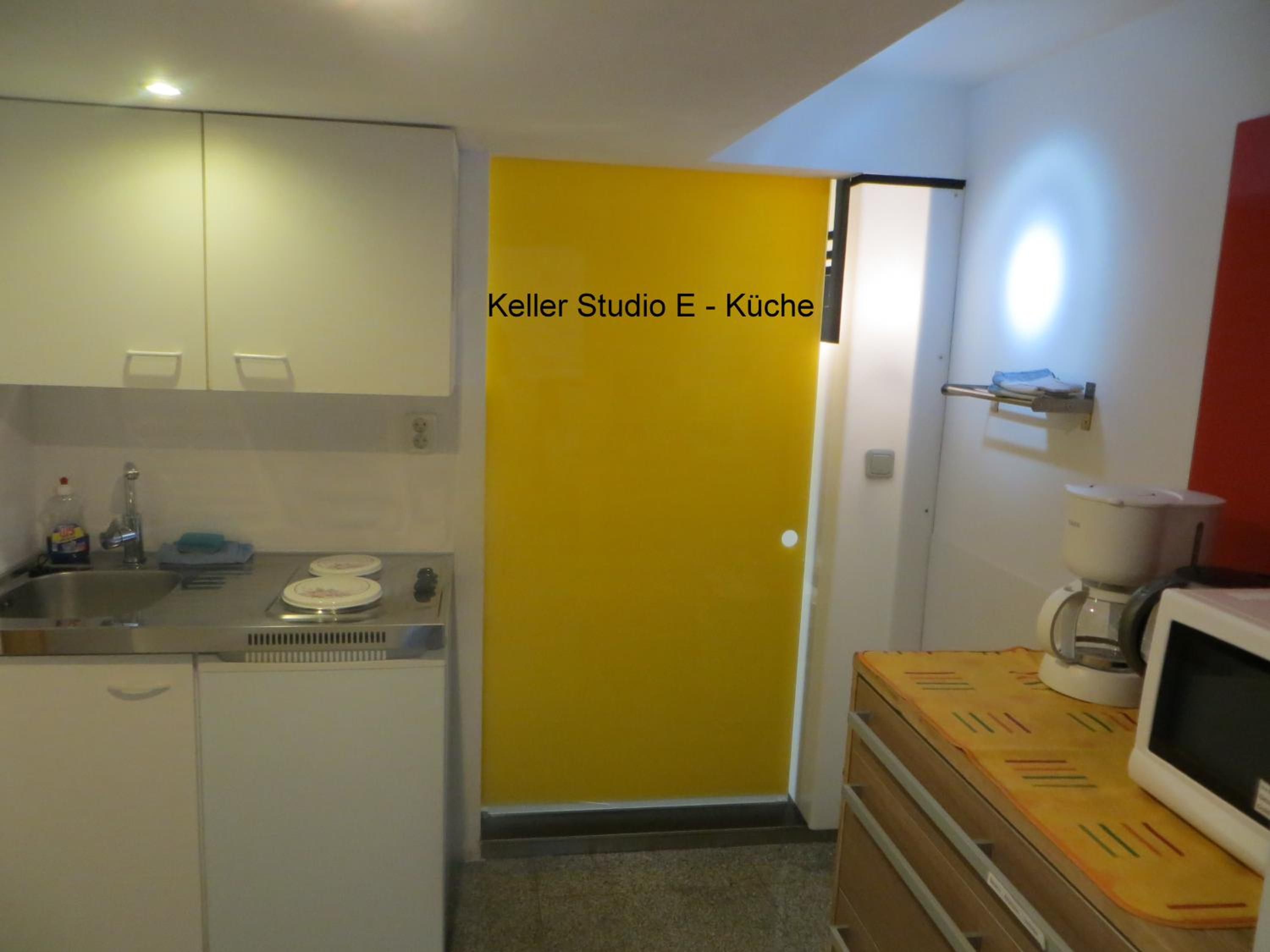 Studio - Basement E