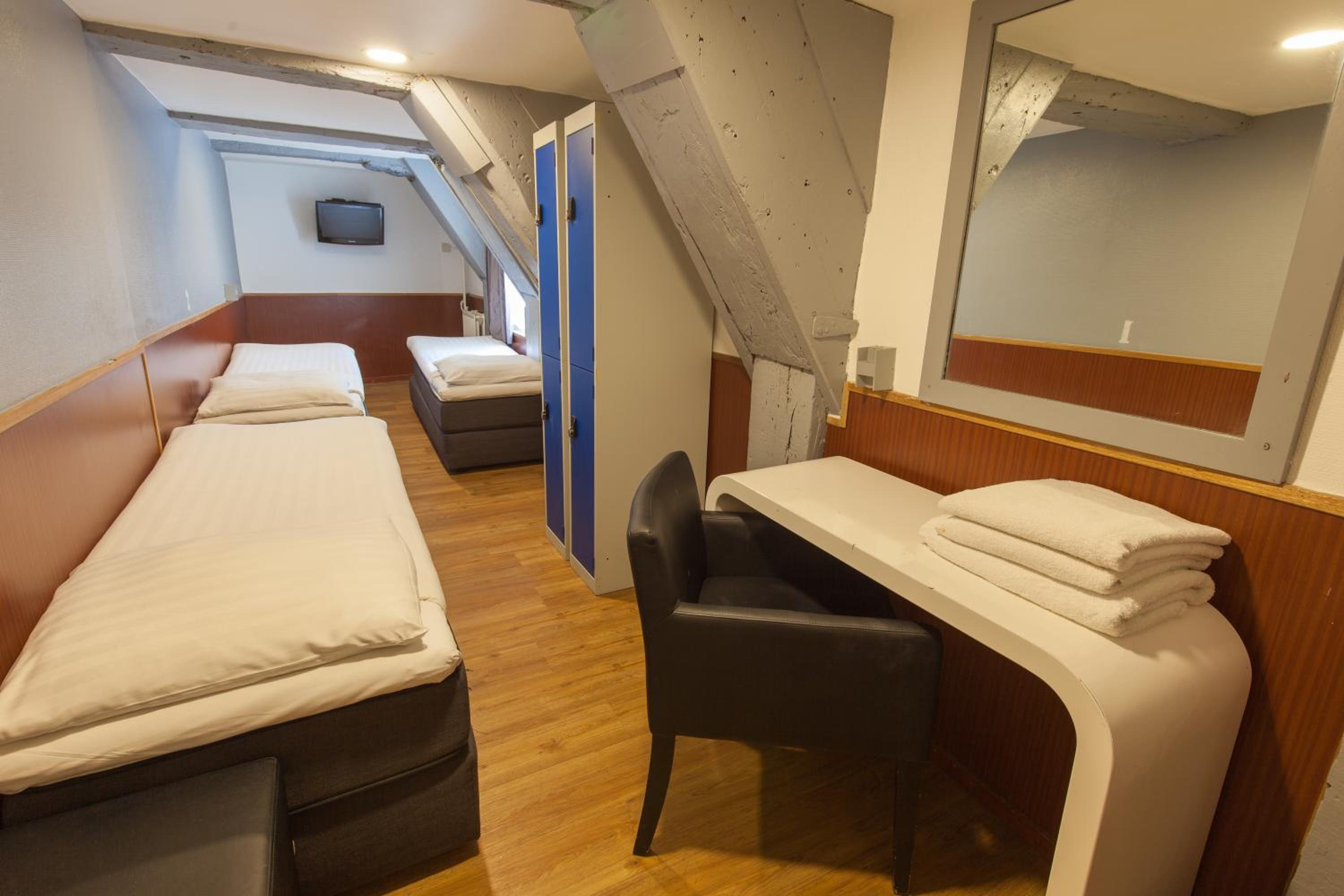Triple Room photo 2