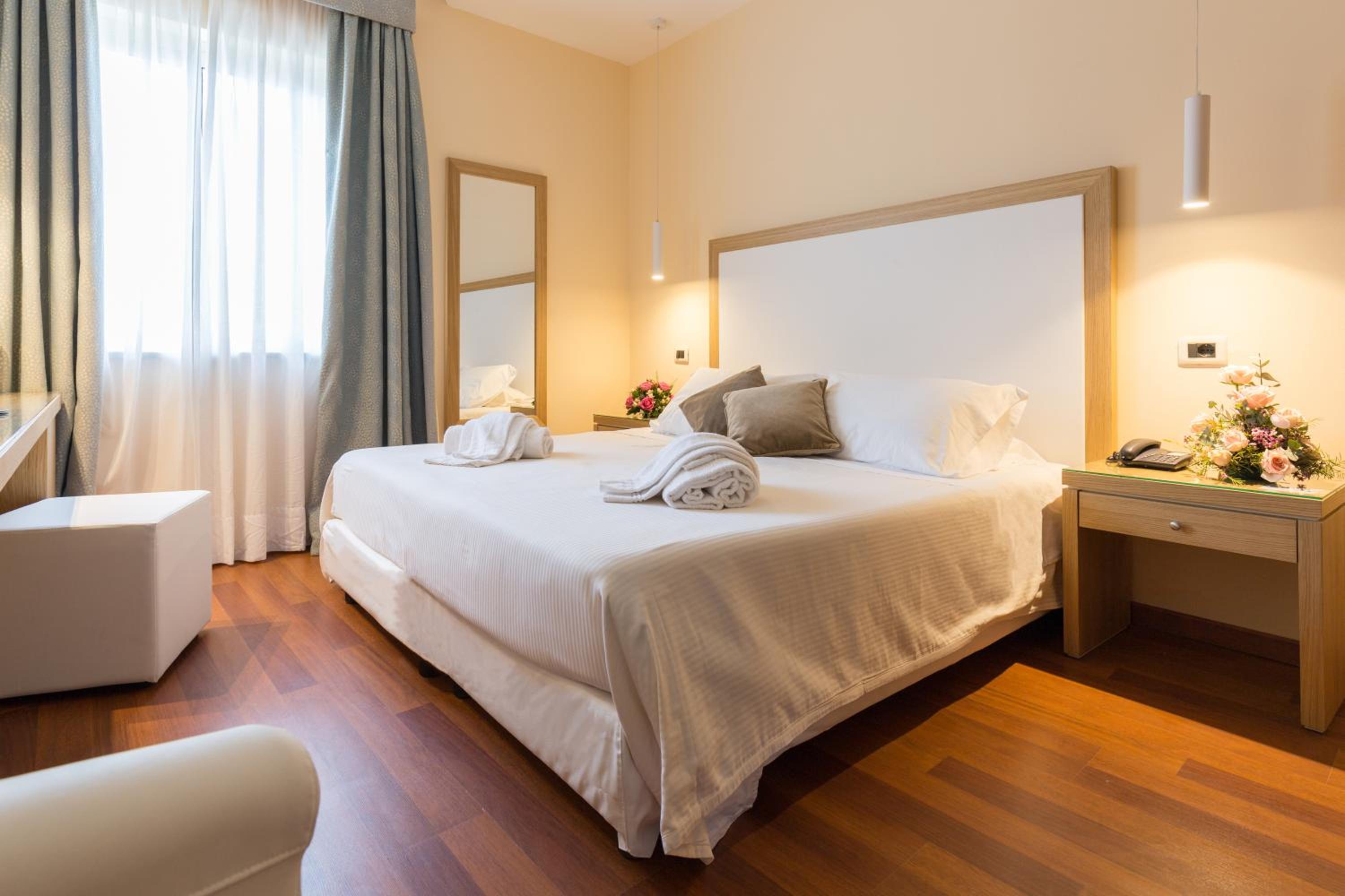 Superior Double Room - Photo 4